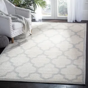 SAFAVIEH Amherst Erma Modern Rug - Beige/Light Grey - 6' x 9'