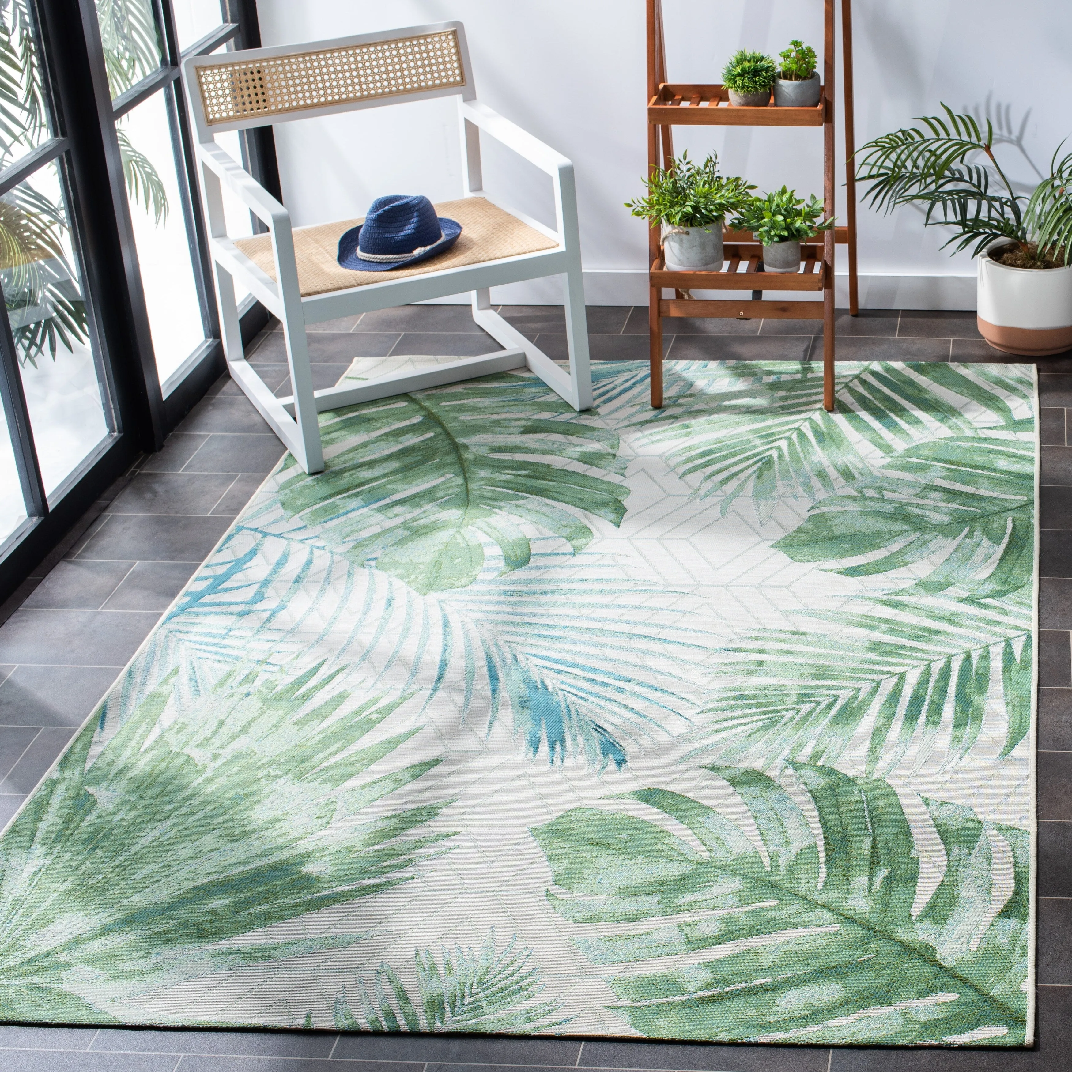 SAFAVIEH Barbados Nairne Tropical Indoor/ Outdoor Waterproof Patio Backyard Rug - Green/Teal - 4' x 6'