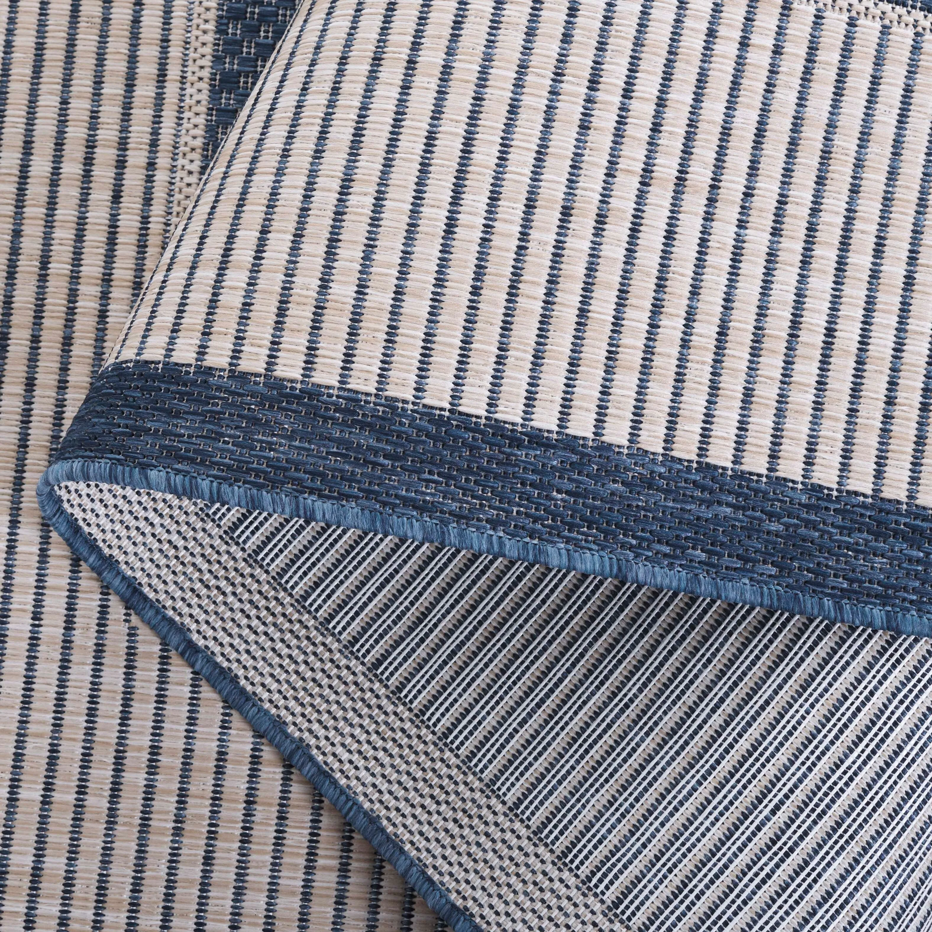 SAFAVIEH Beach House Maronia Transitional Rug
