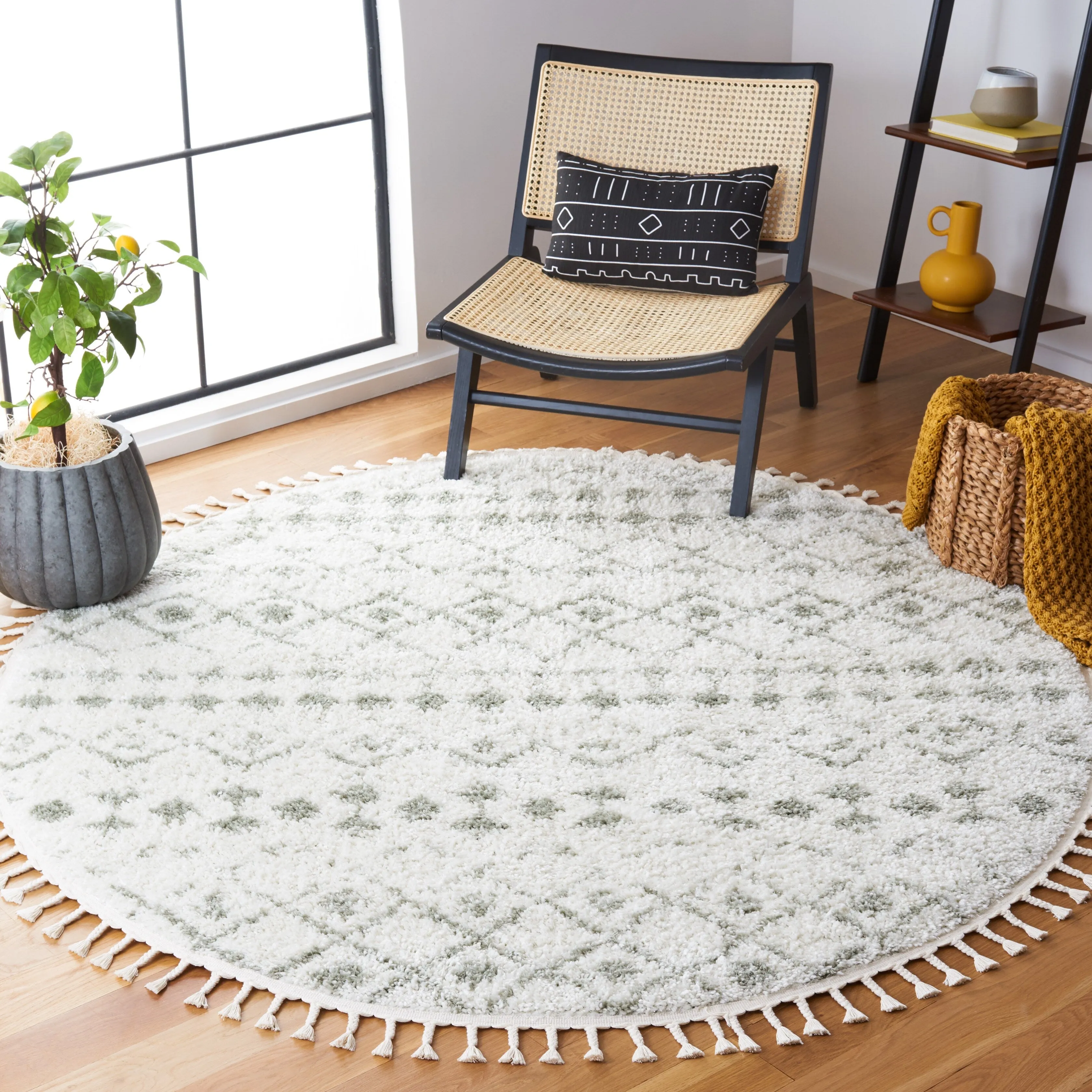 SAFAVIEH Berber Fringe Dashurije Leatha Trellis Rug