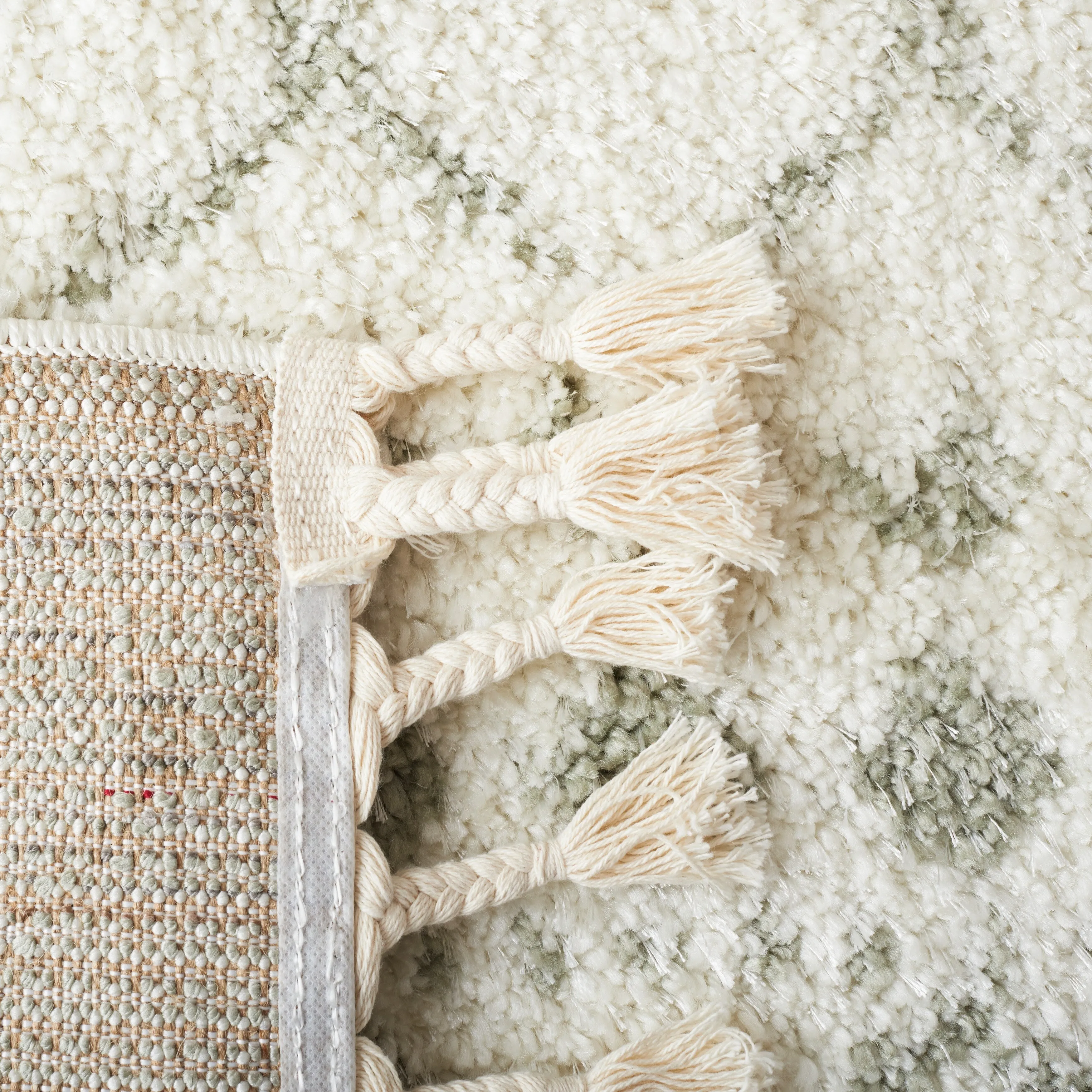 SAFAVIEH Berber Fringe Dashurije Leatha Trellis Rug