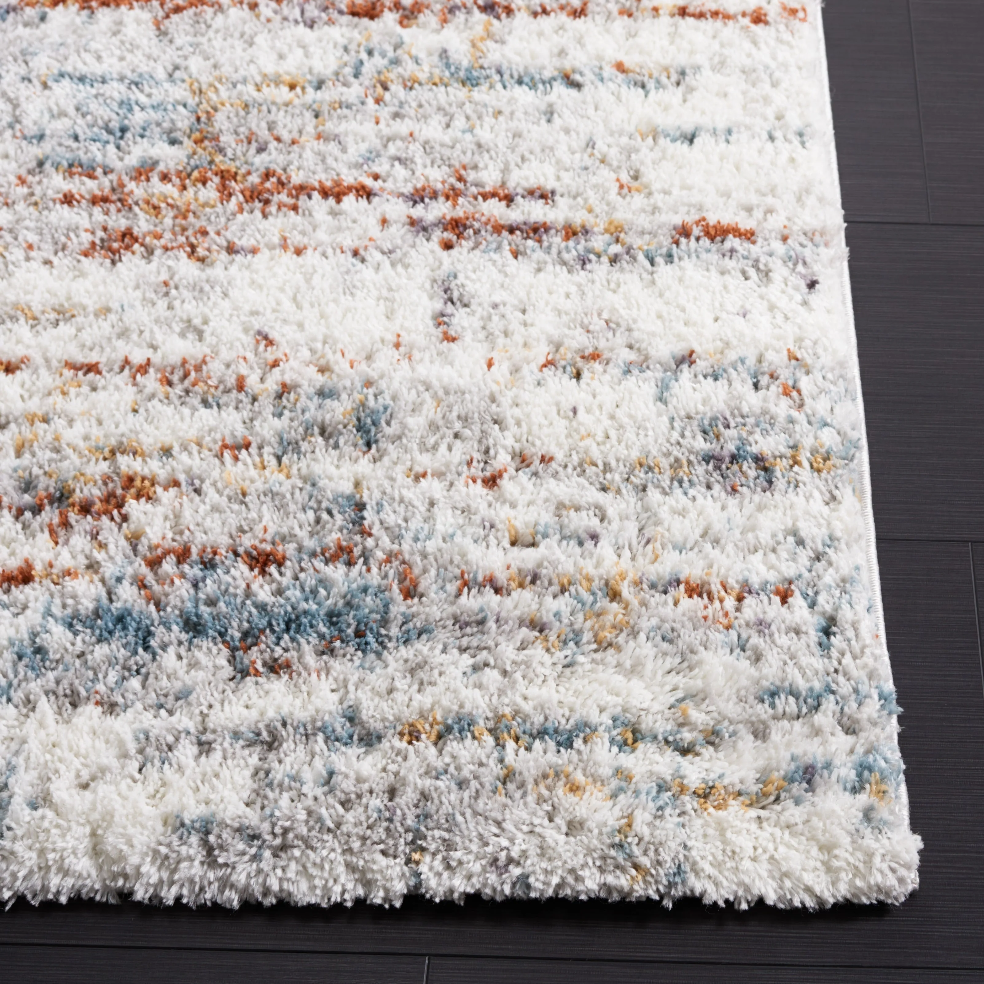 SAFAVIEH Berber Shag Anamika Rug
