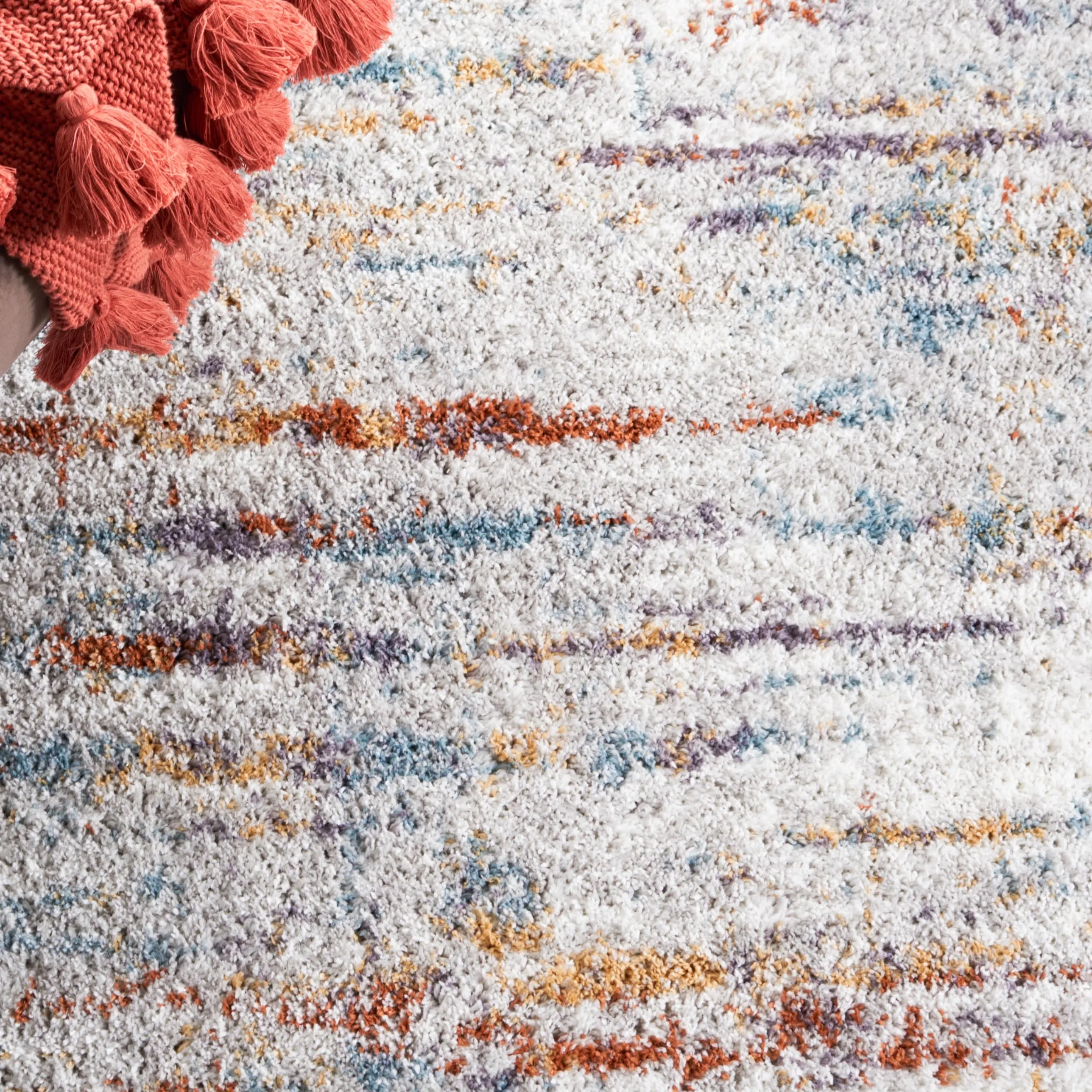 SAFAVIEH Berber Shag Anamika Rug