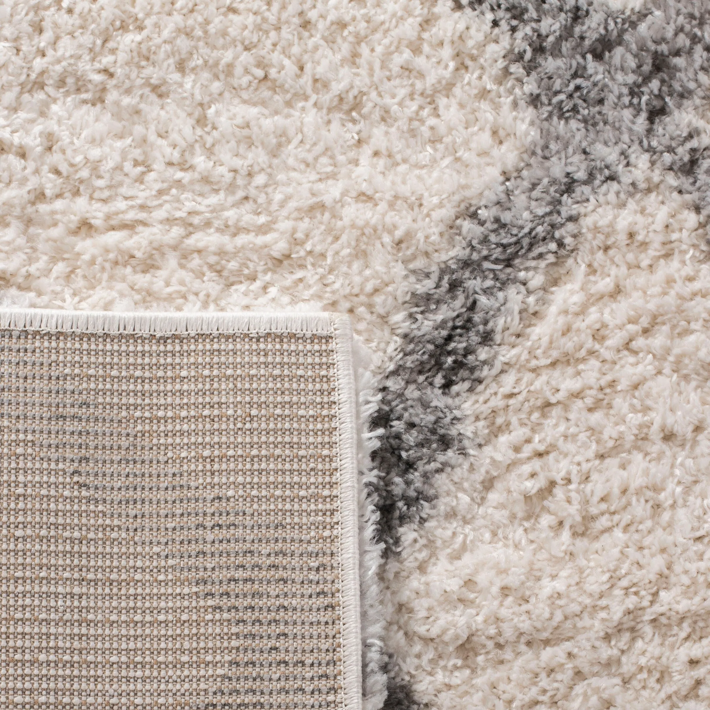 SAFAVIEH Berber Shag Sestilia Rug