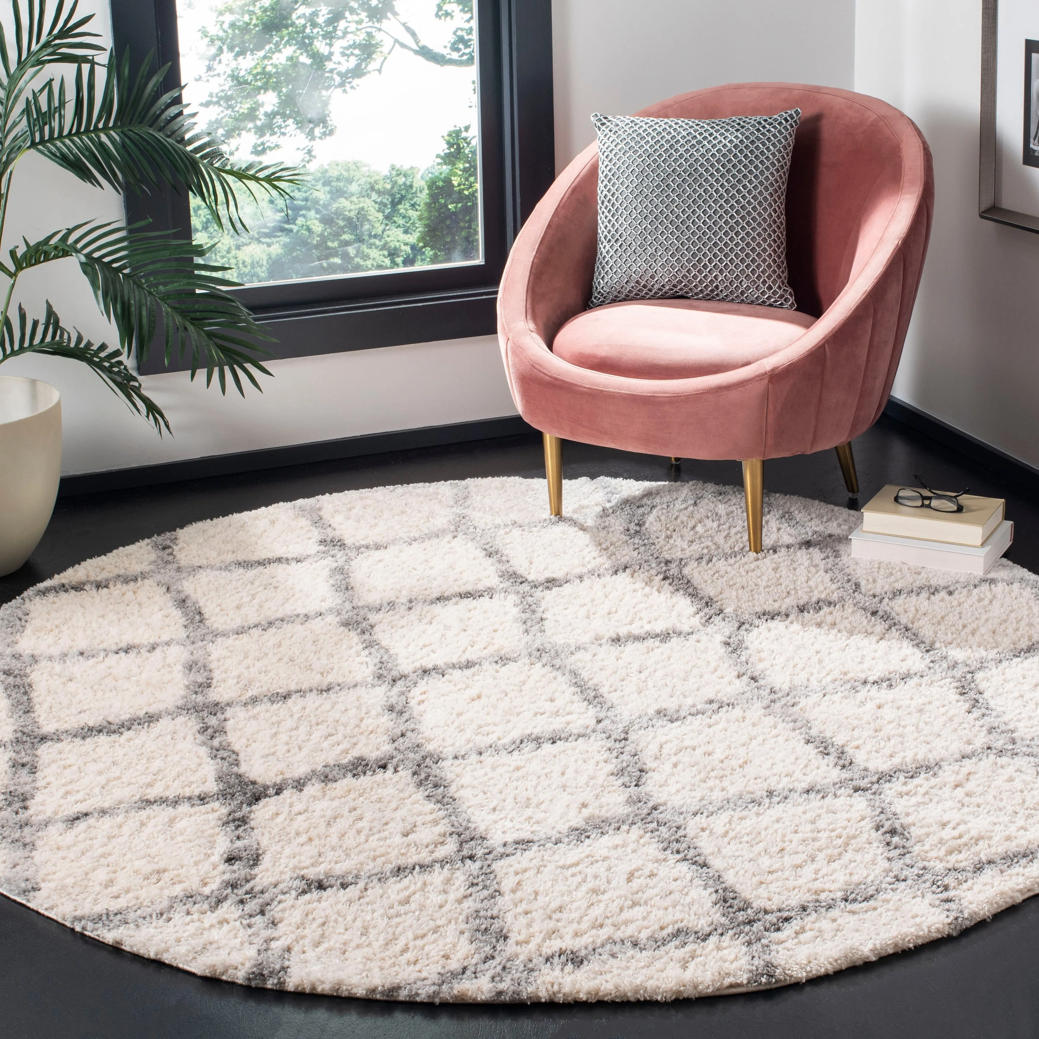 SAFAVIEH Berber Shag Sestilia Rug