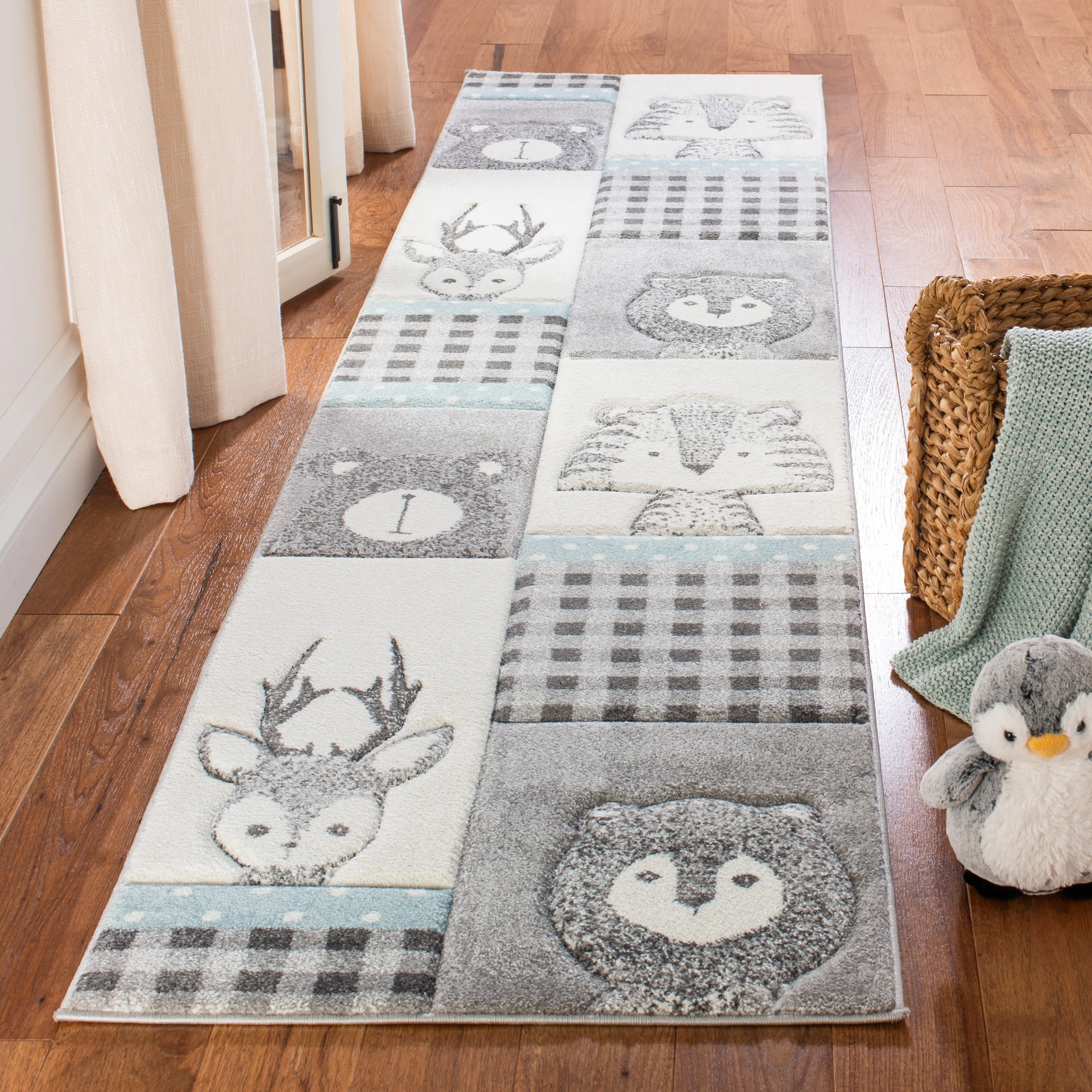 SAFAVIEH Carousel Kids Jeremy Animal Rug