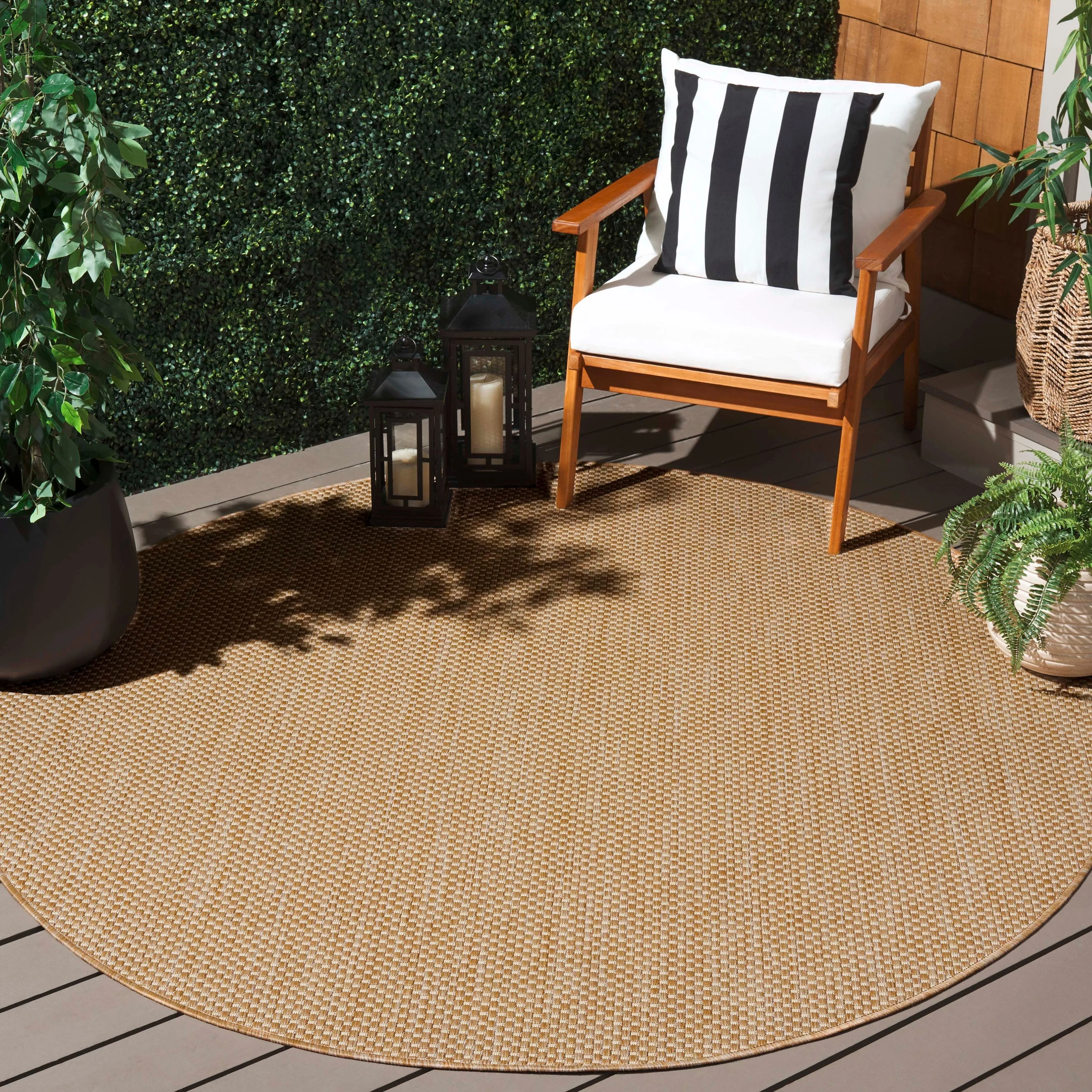 SAFAVIEH Courtyard Jonell Indoor/ Outdoor Patio Backyard Rug - Natural/Cream - 7'10 Round