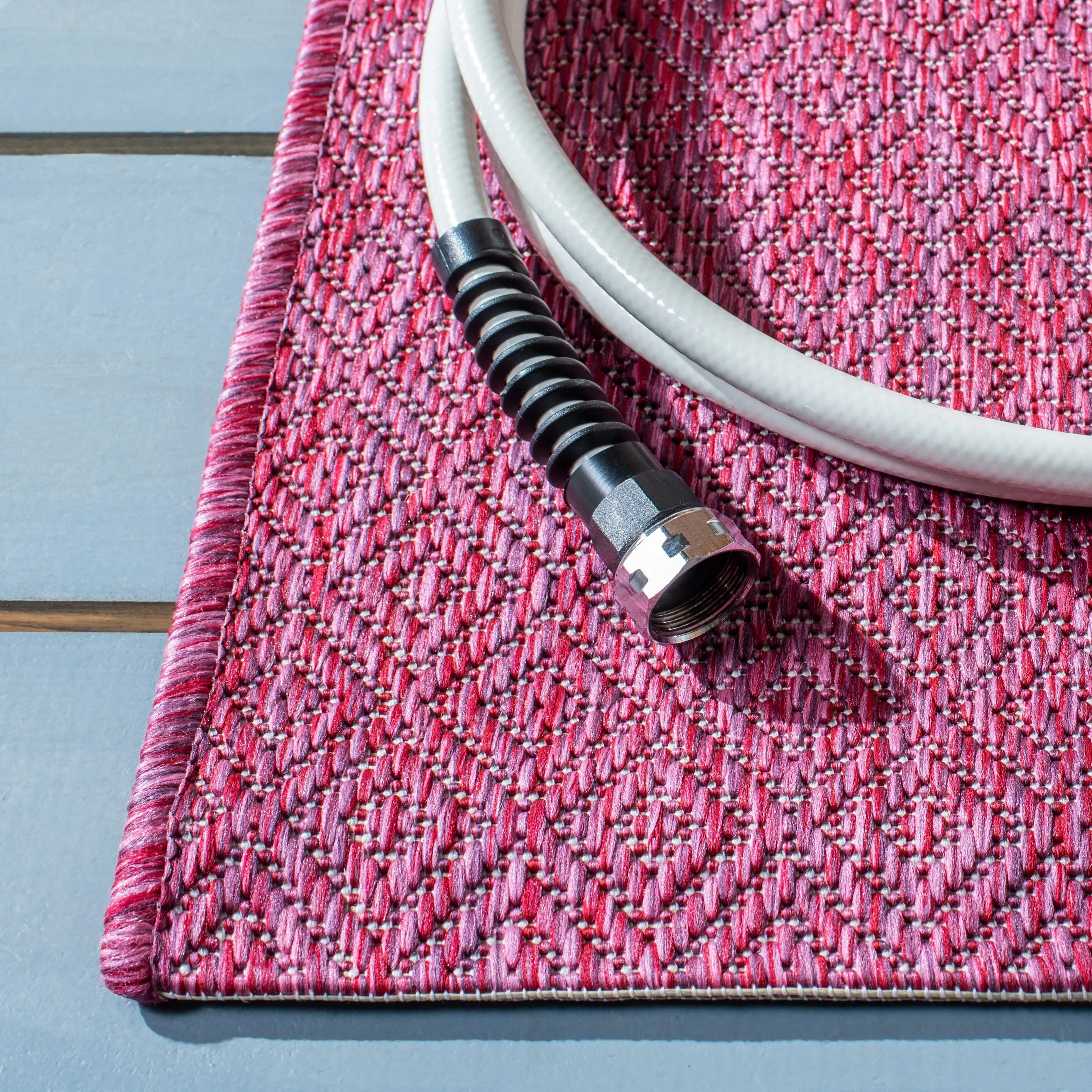 SAFAVIEH Courtyard Lumturie Indoor/Outdoor Waterproof Patio Rug
