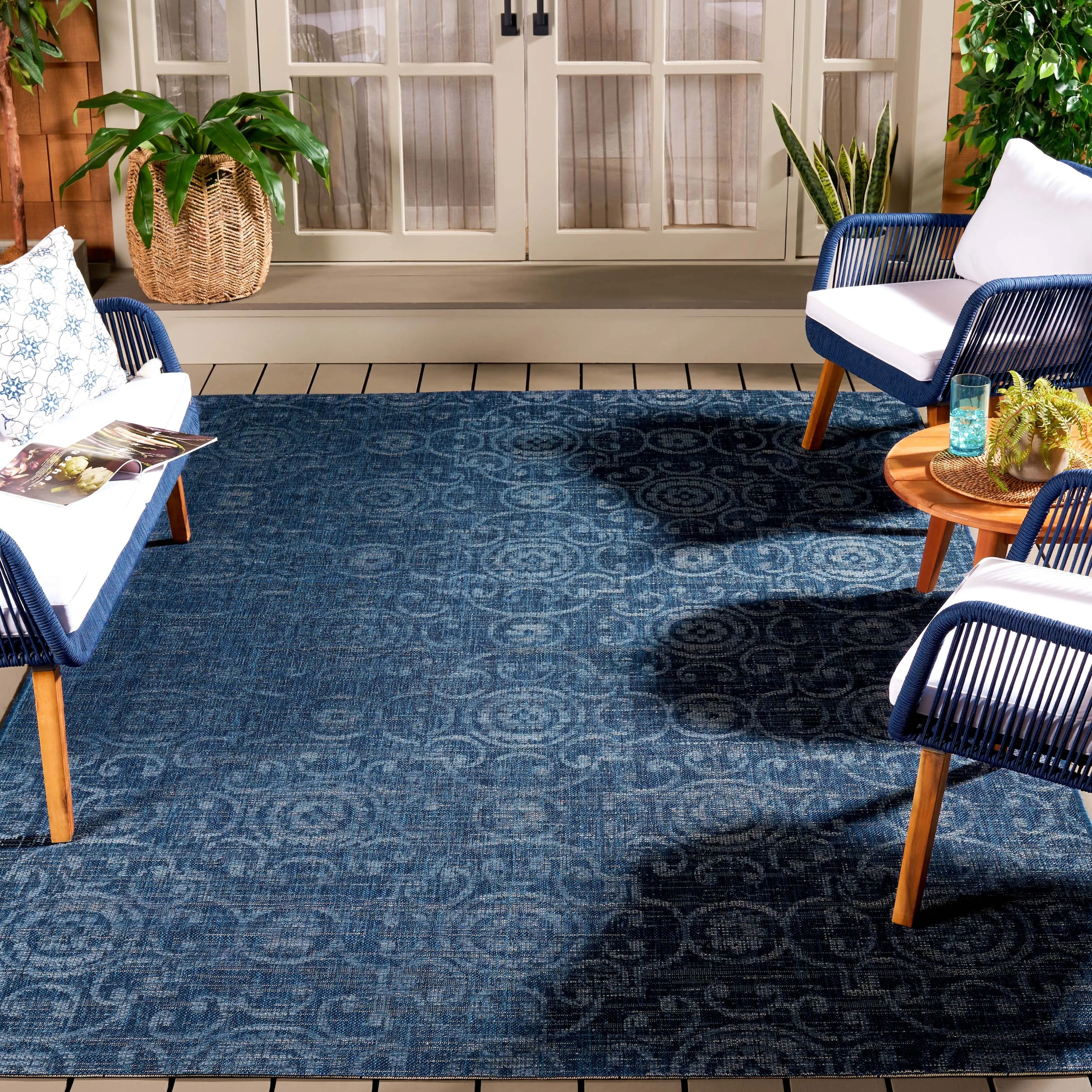 SAFAVIEH Courtyard Meghana Transitional Indoor/Outdoor Rug