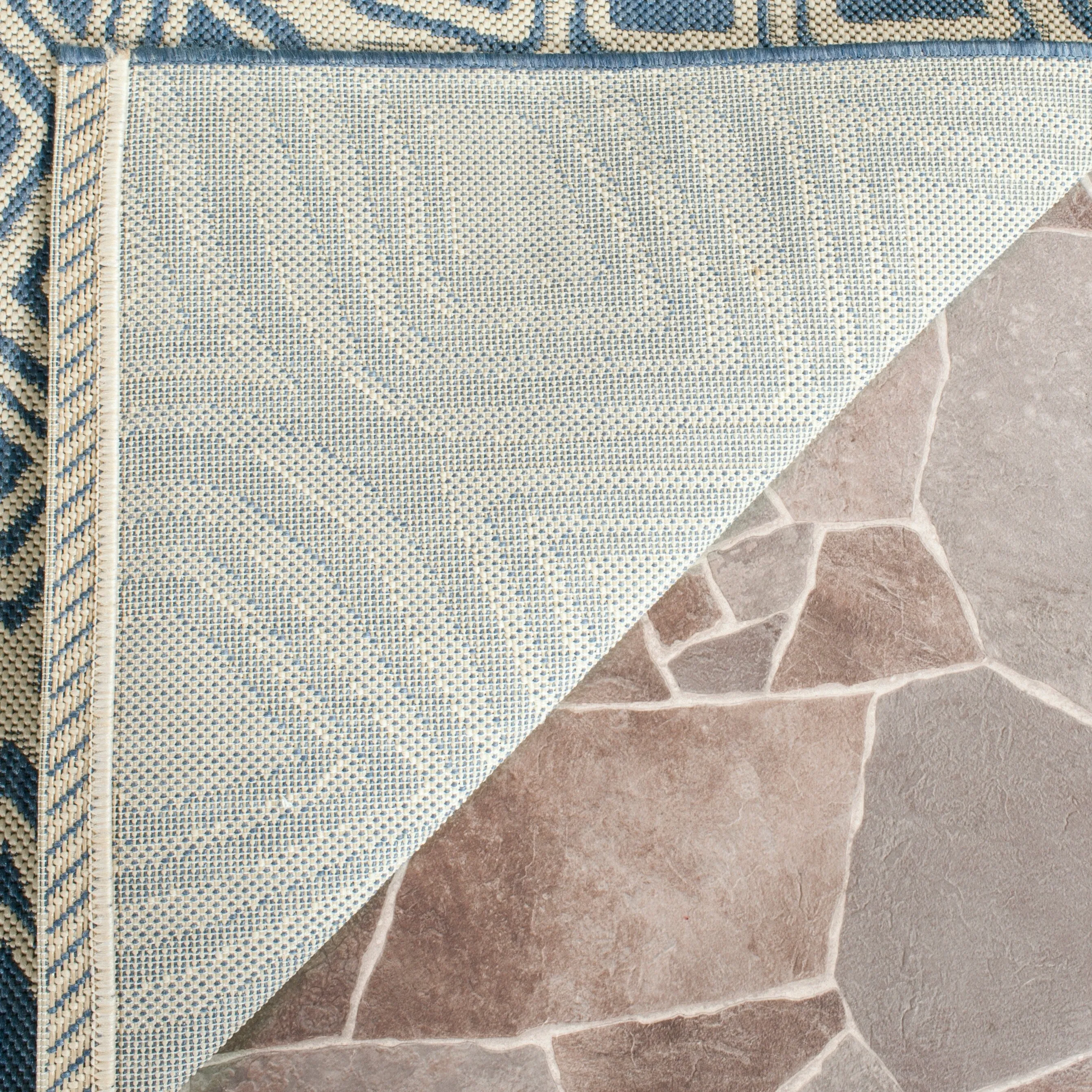 SAFAVIEH Courtyard Misako Indoor/ Outdoor Waterproof Patio Backyard Rug