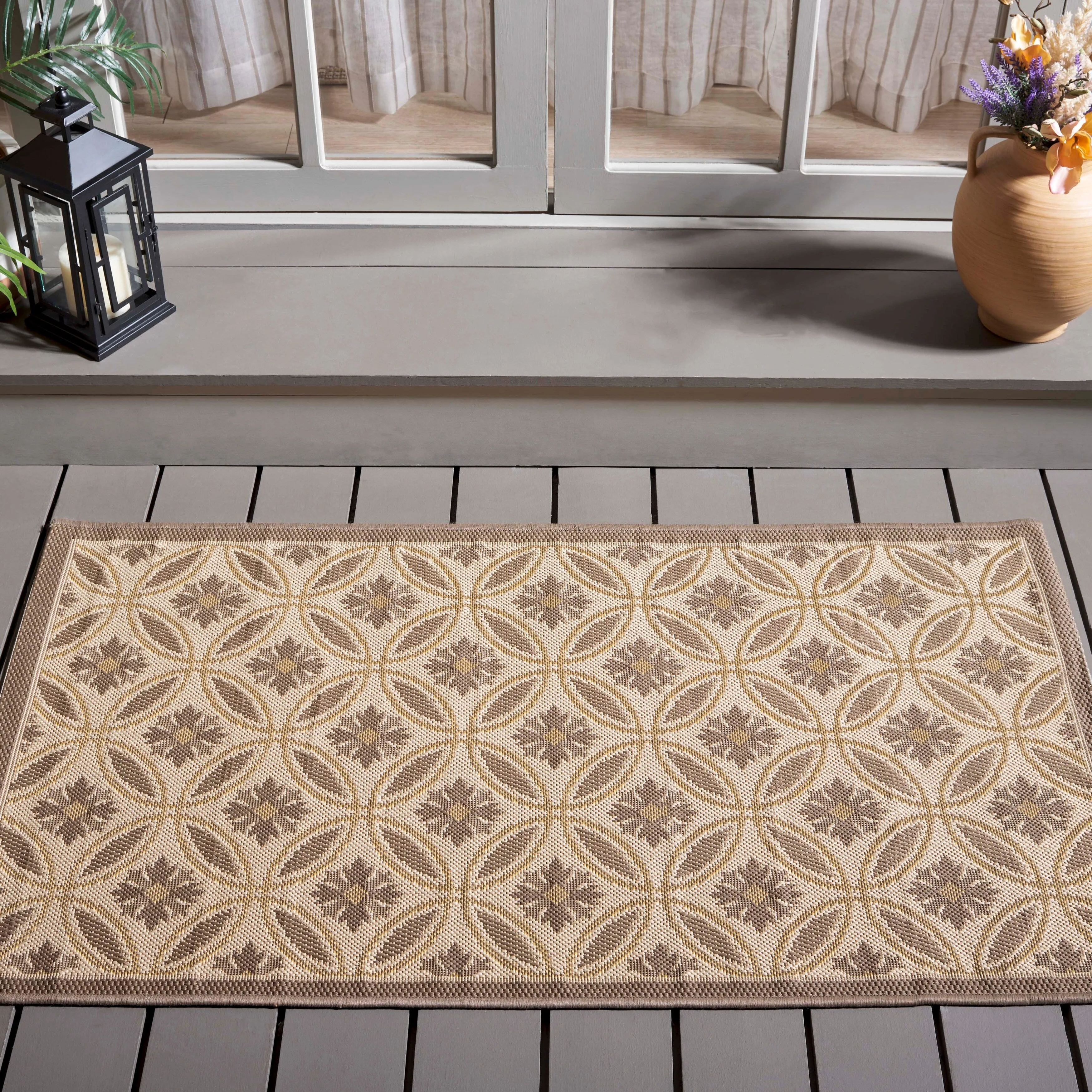 SAFAVIEH Courtyard Shelba Indoor/ Outdoor Waterproof Rug