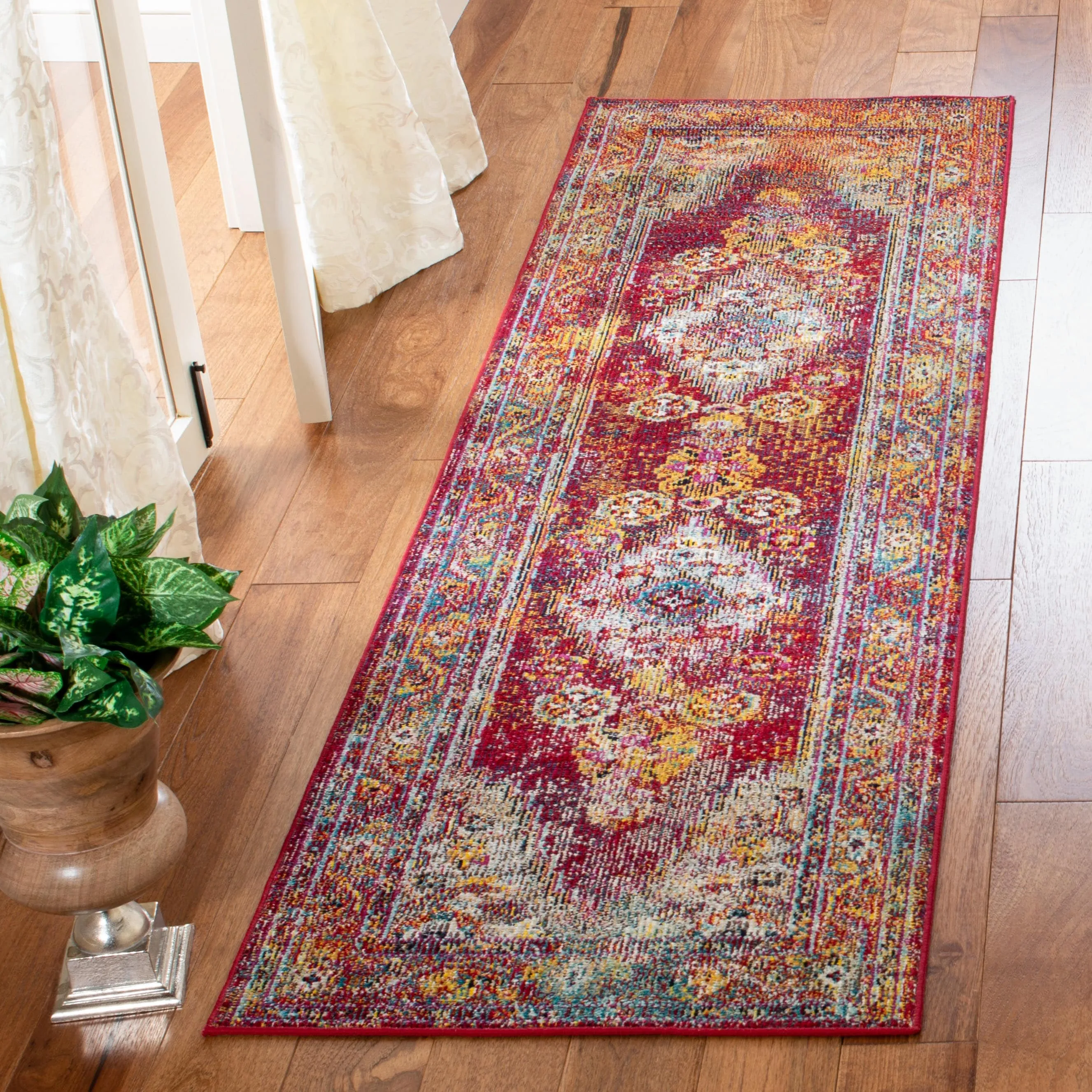 SAFAVIEH Crystal Gerty Vintage Boho Oriental Rug