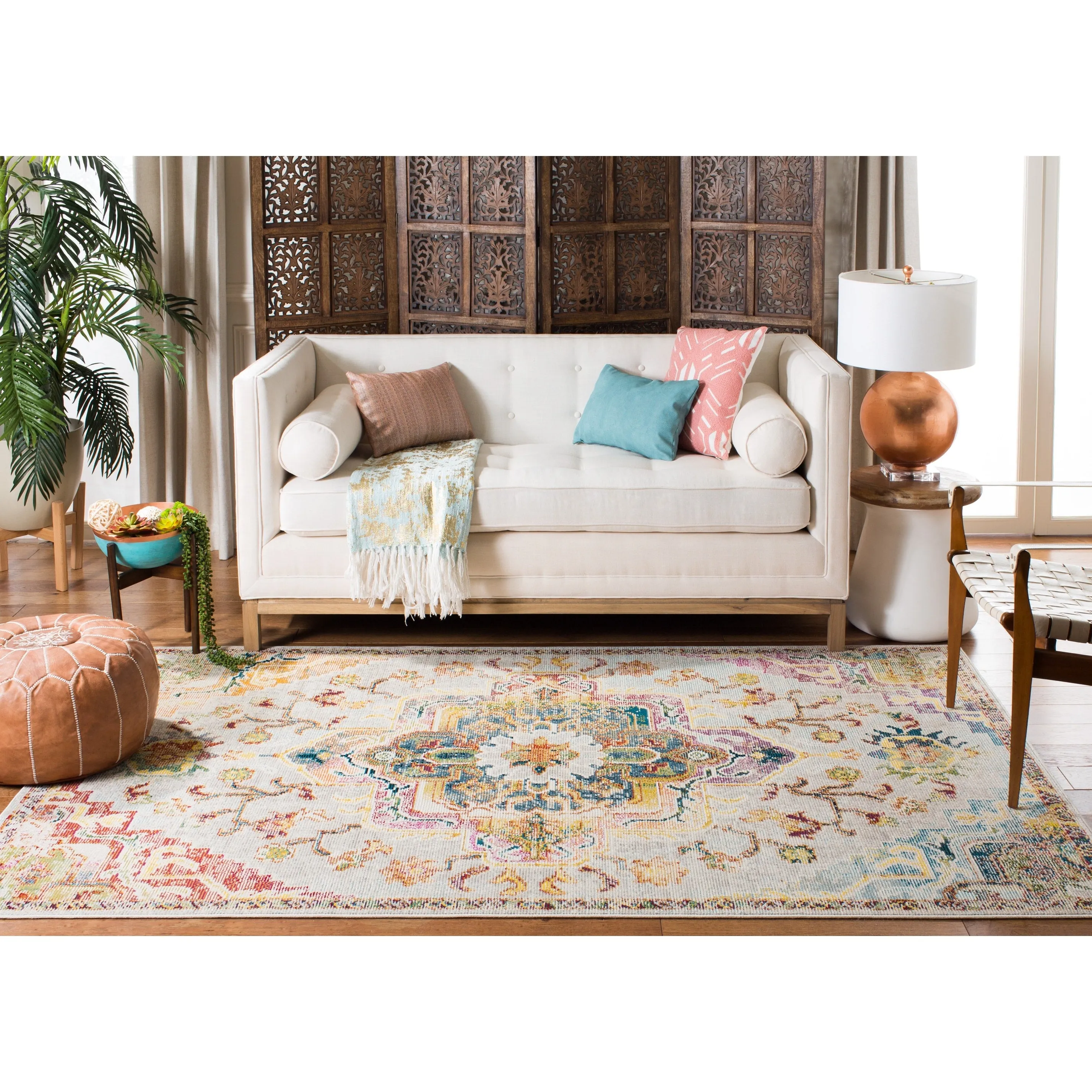 SAFAVIEH. Crystal Naimat Vintage Boho Medallion Rug