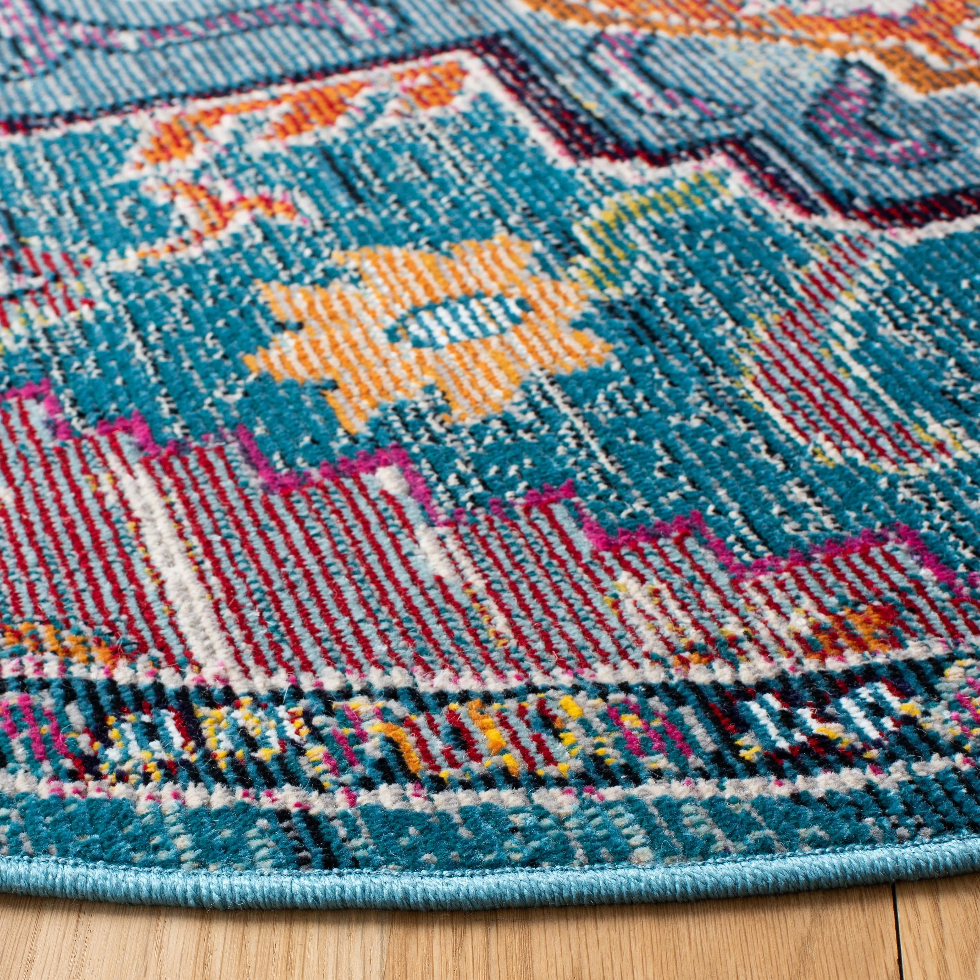 SAFAVIEH. Crystal Naimat Vintage Boho Medallion Rug