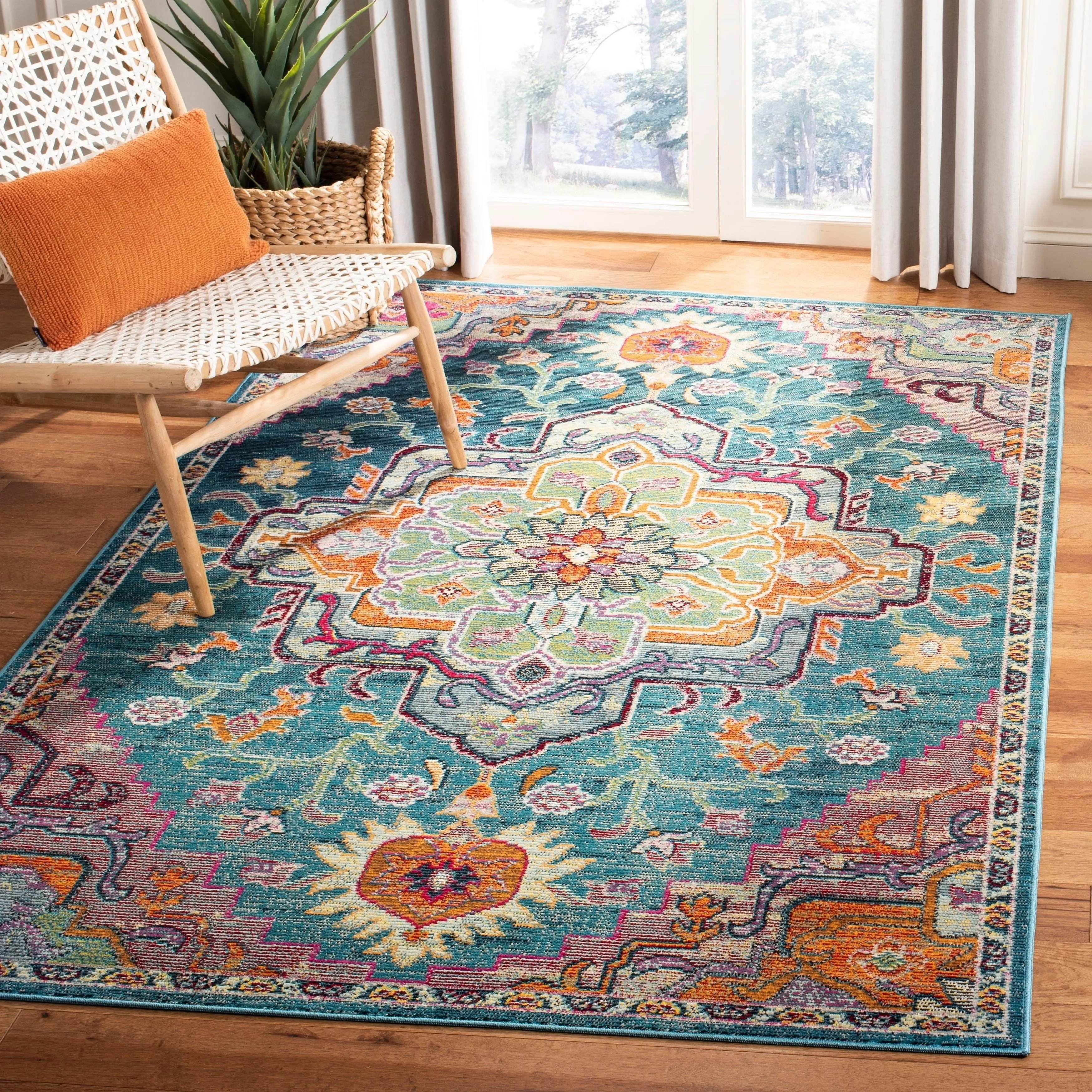 SAFAVIEH. Crystal Naimat Vintage Boho Medallion Rug