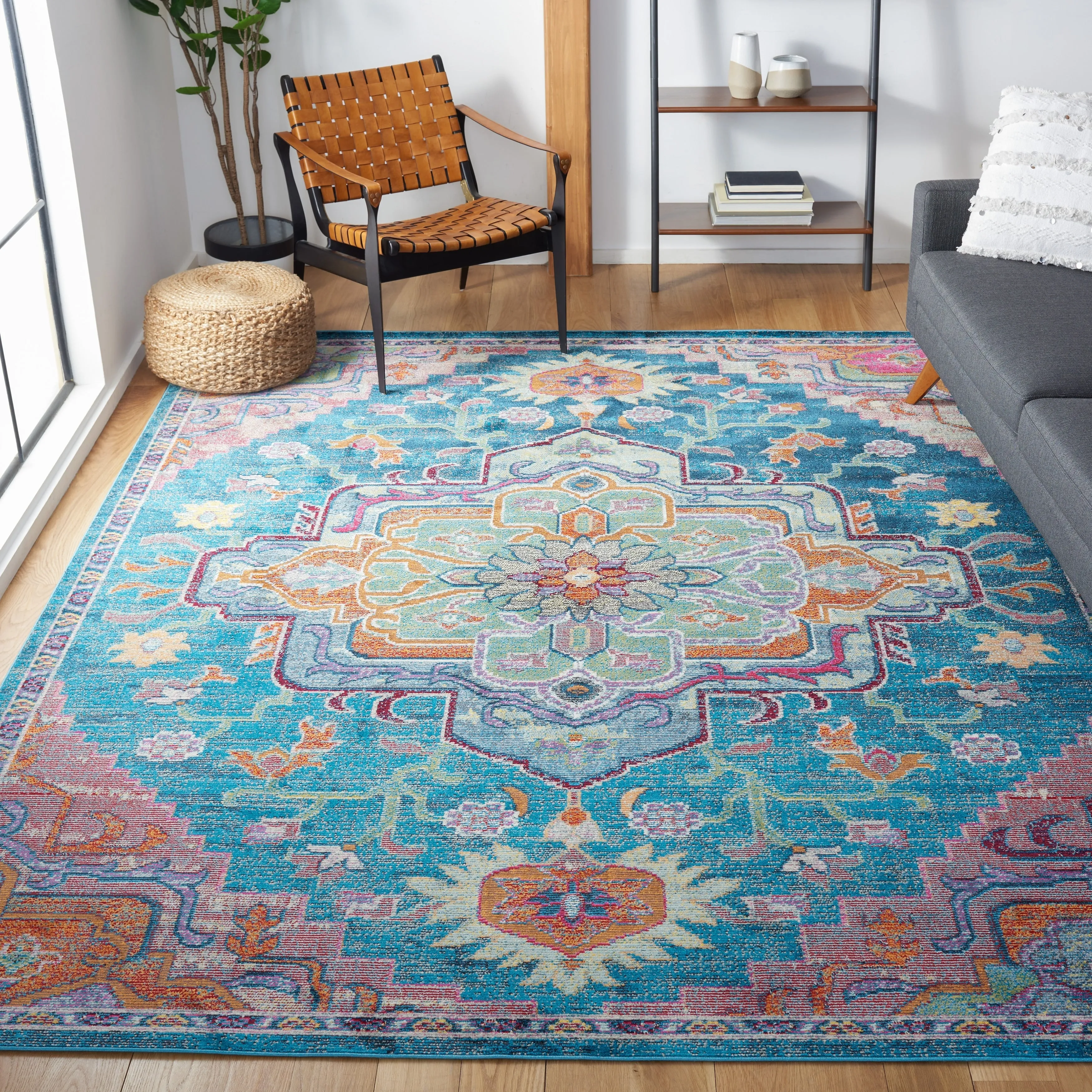 SAFAVIEH. Crystal Naimat Vintage Boho Medallion Rug