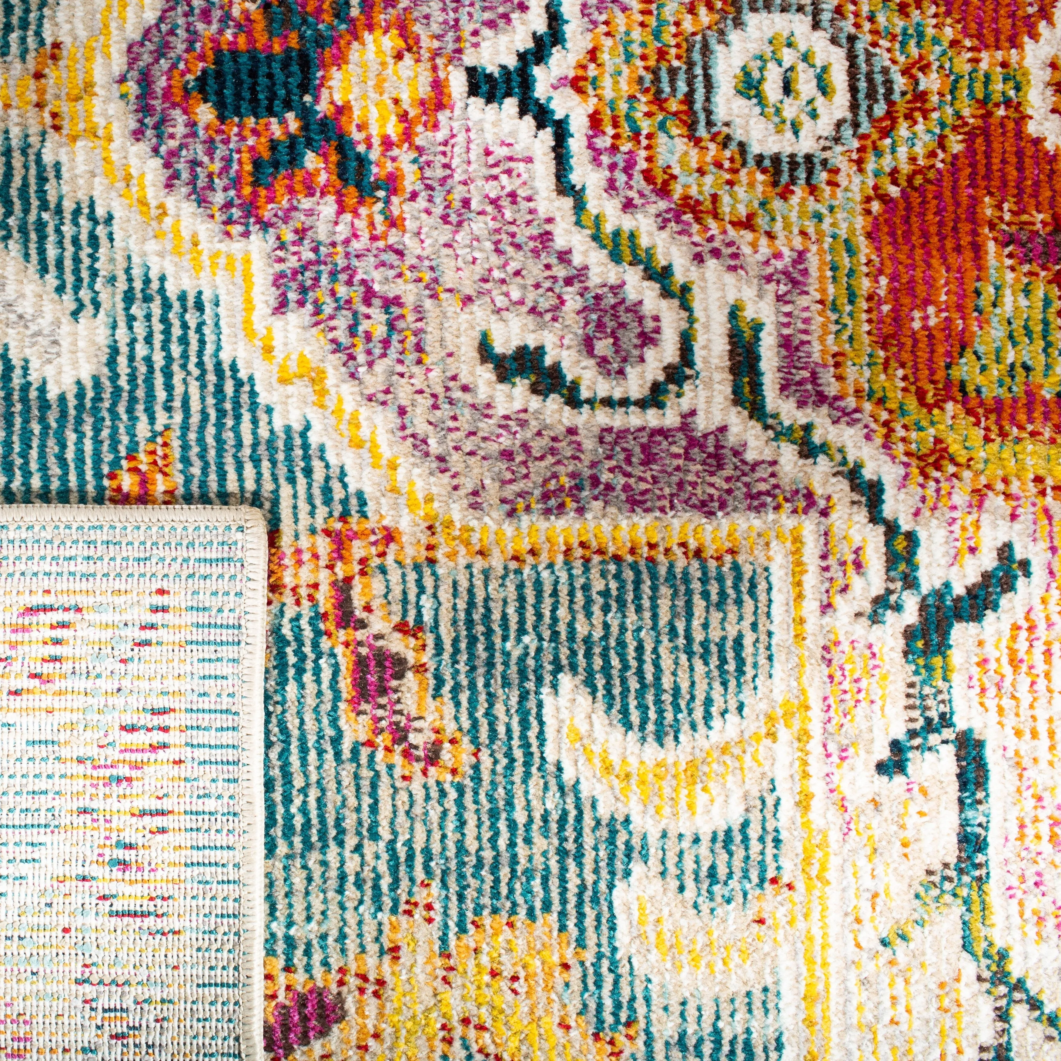 SAFAVIEH. Crystal Naimat Vintage Boho Medallion Rug