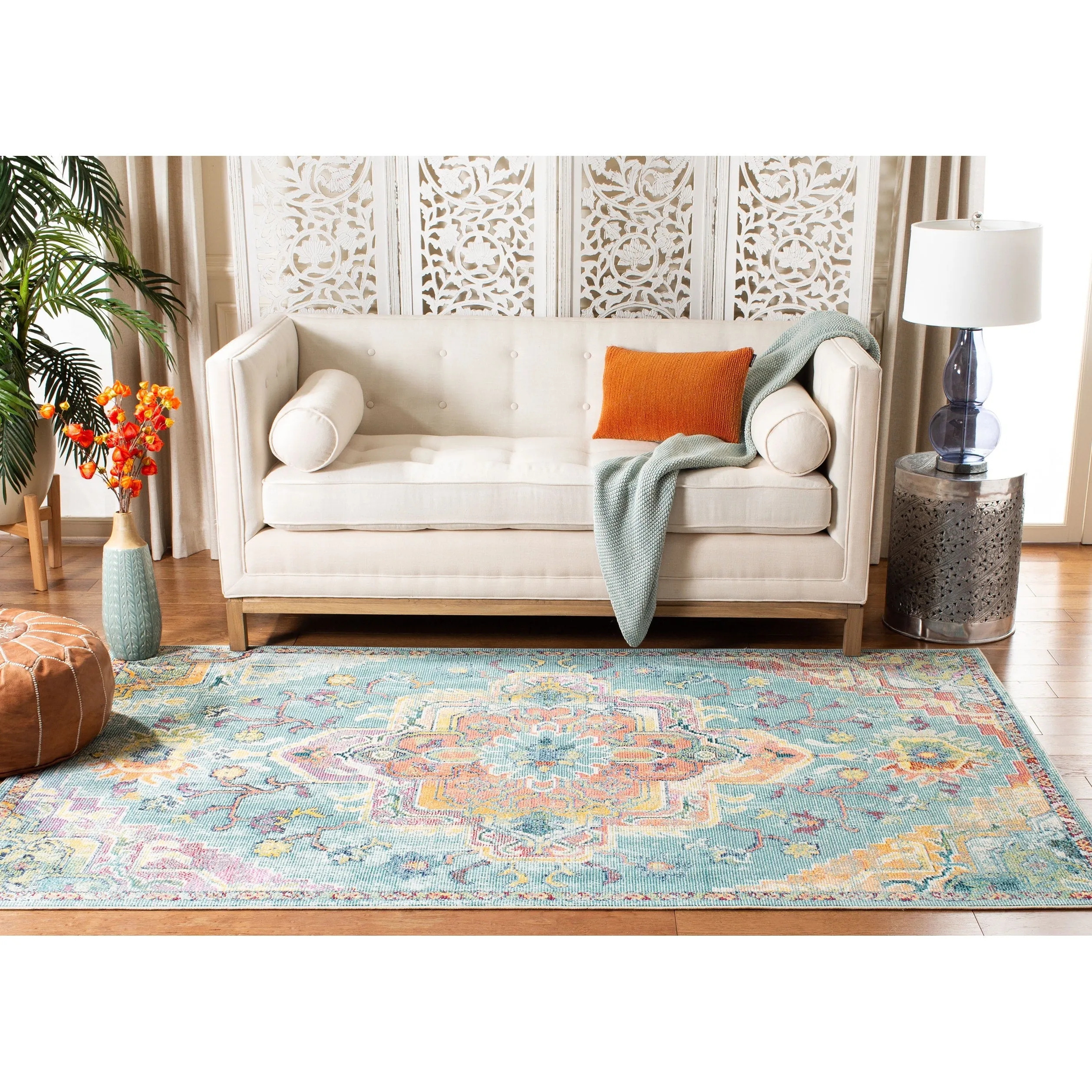 SAFAVIEH. Crystal Naimat Vintage Boho Medallion Rug