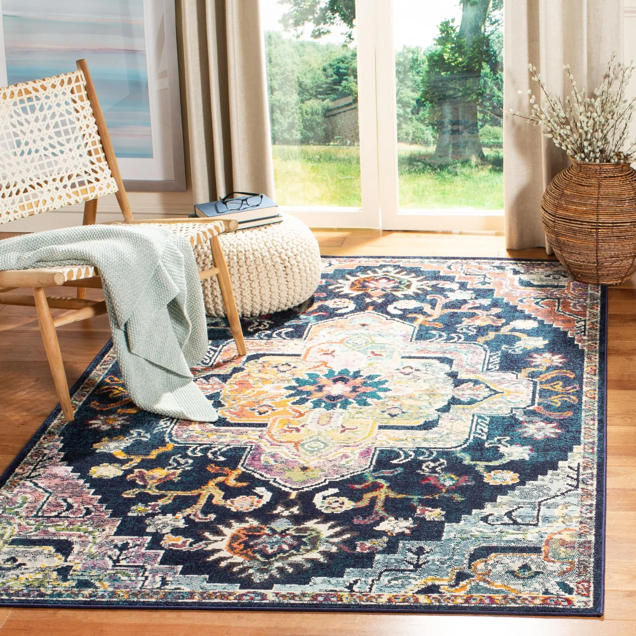 SAFAVIEH. Crystal Naimat Vintage Boho Medallion Rug