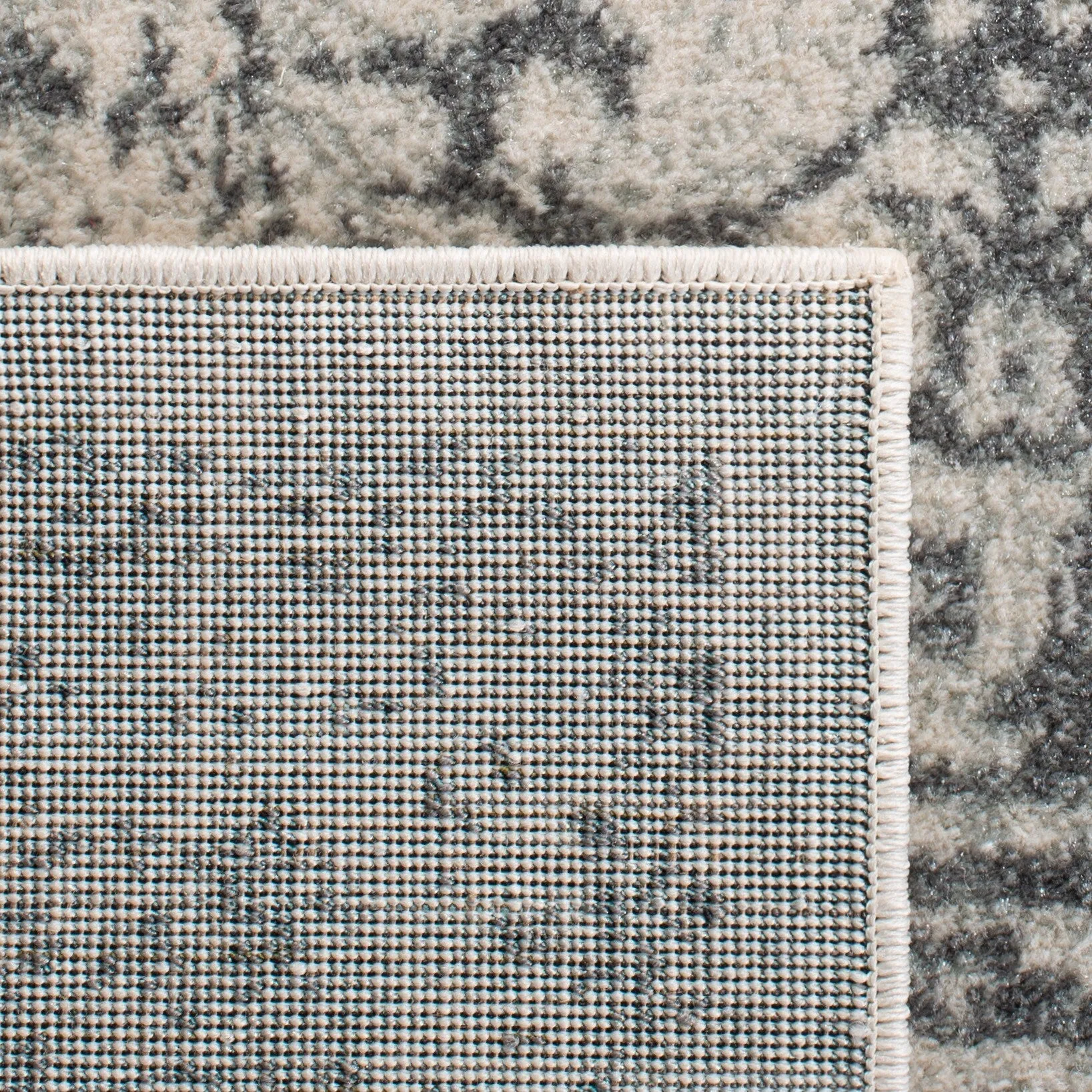 SAFAVIEH Evoke Pety Vintage Distressed Rug