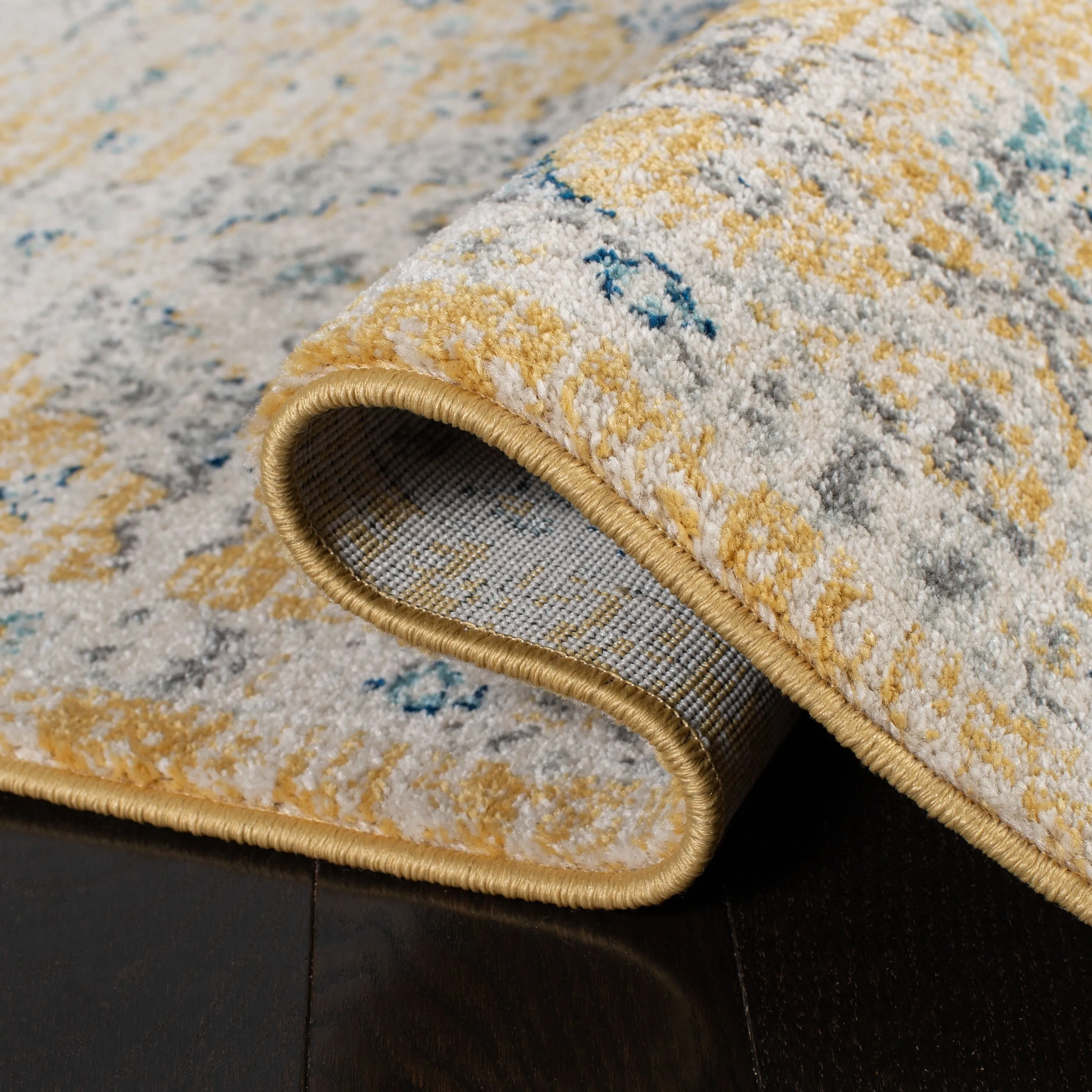 SAFAVIEH Evoke Tila Vintage Boho Shabby Chic Rug