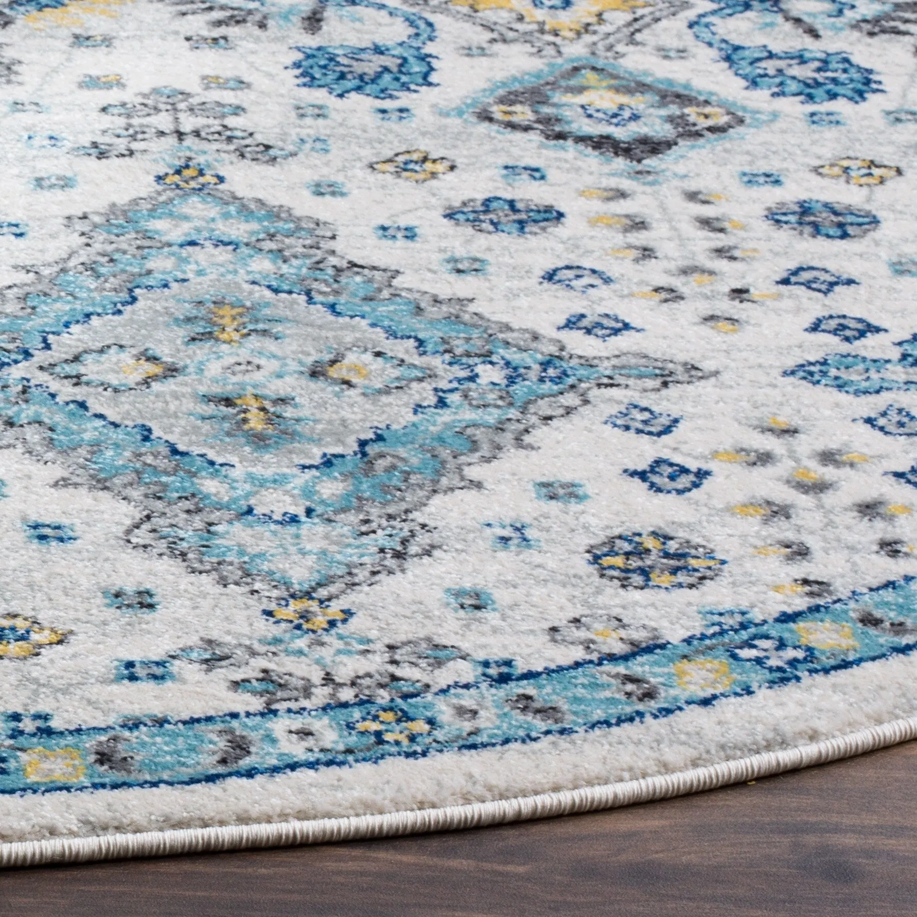 SAFAVIEH Evoke Tila Vintage Boho Shabby Chic Rug