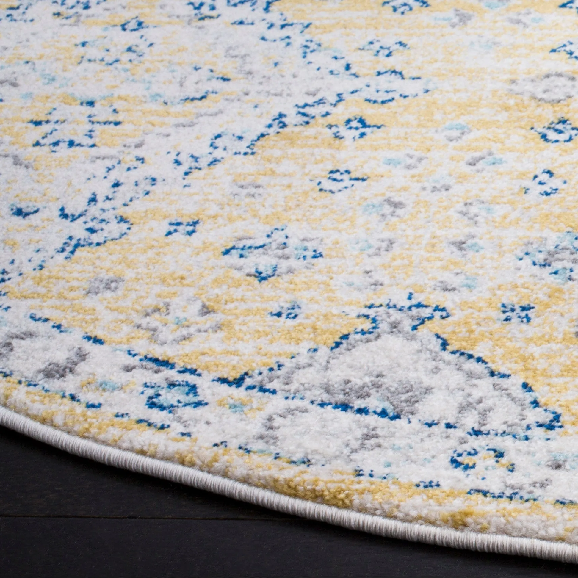 SAFAVIEH Evoke Tila Vintage Boho Shabby Chic Rug