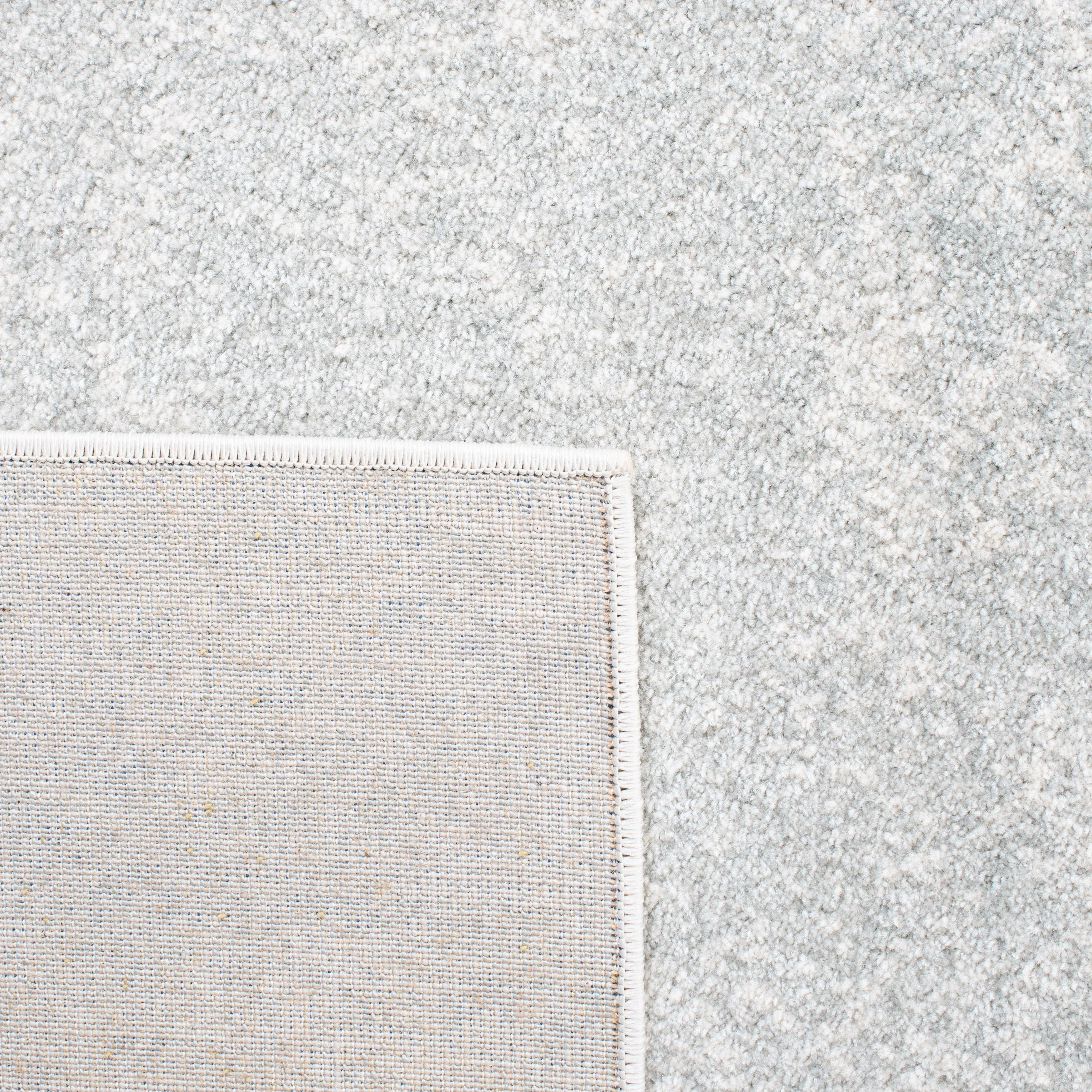 SAFAVIEH. Evoke Yukako Modern Abstract Distressed Rug