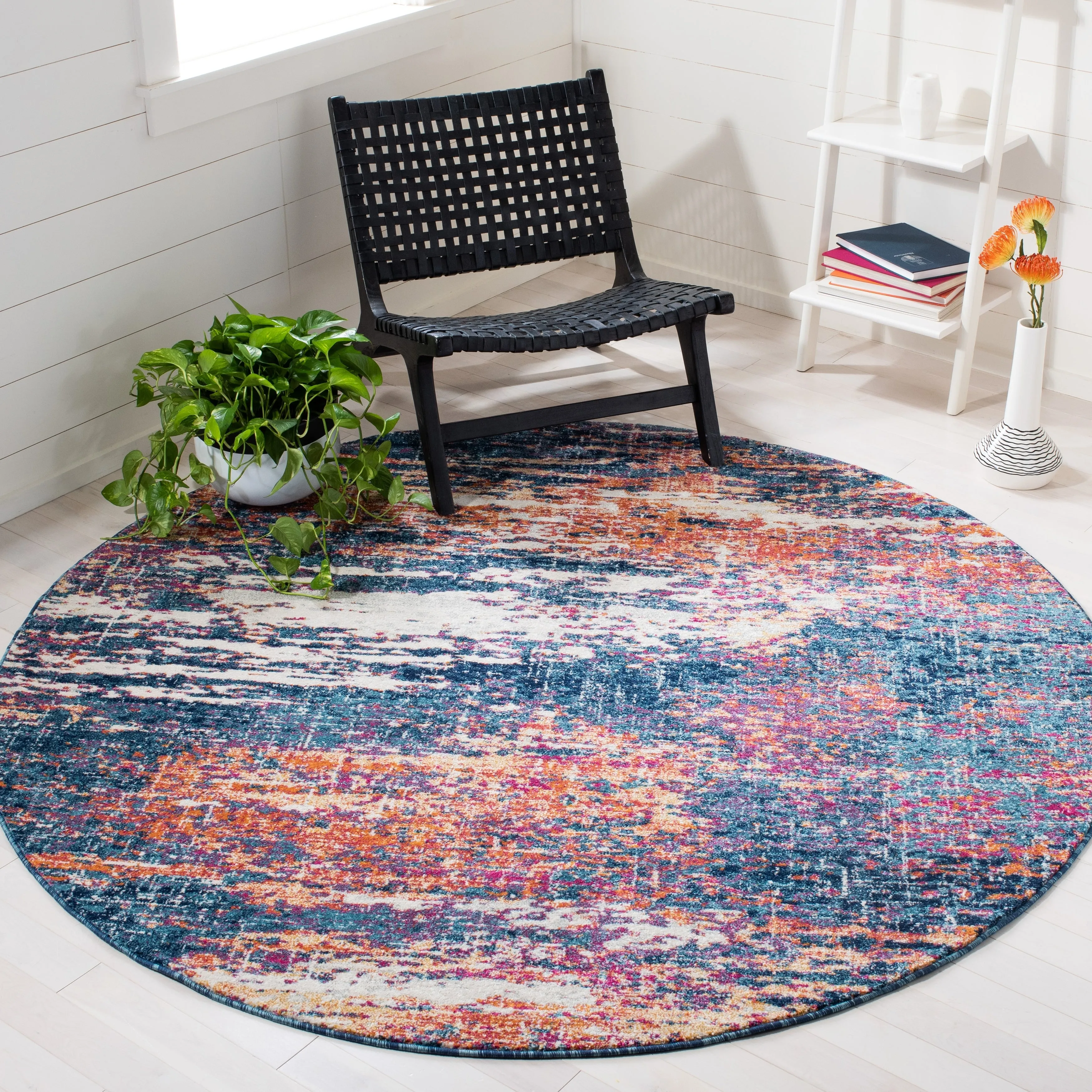 SAFAVIEH. Evoke Yukako Modern Abstract Distressed Rug