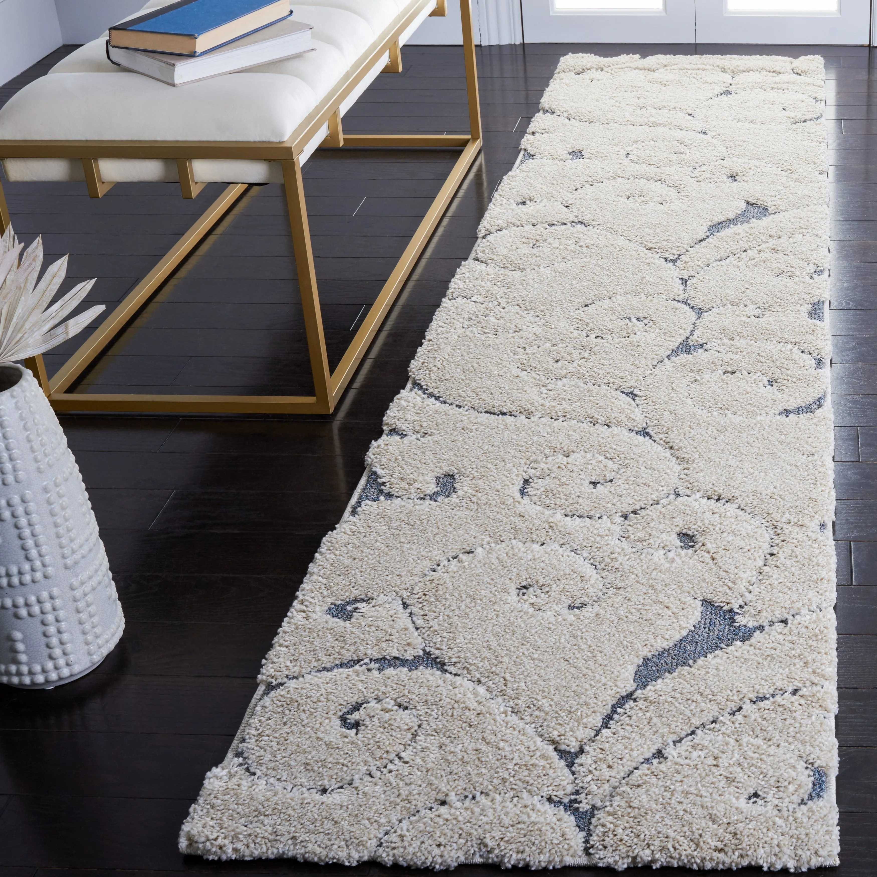 SAFAVIEH Florida Ryung Shag Scroll 1.2-inch Thick Textured Rug