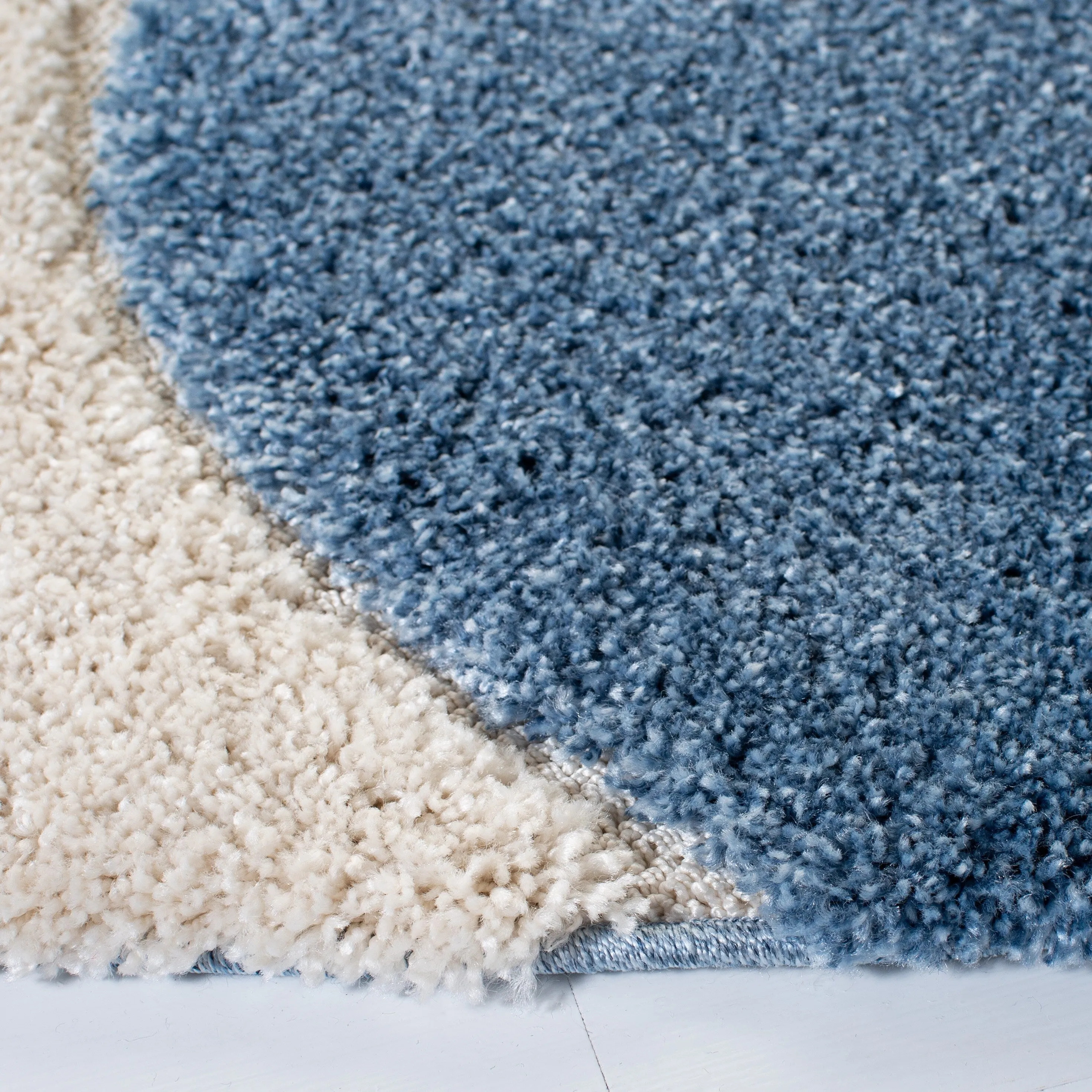 SAFAVIEH Florida Shag Rositha Abstract 1.2-inch Thick Rug