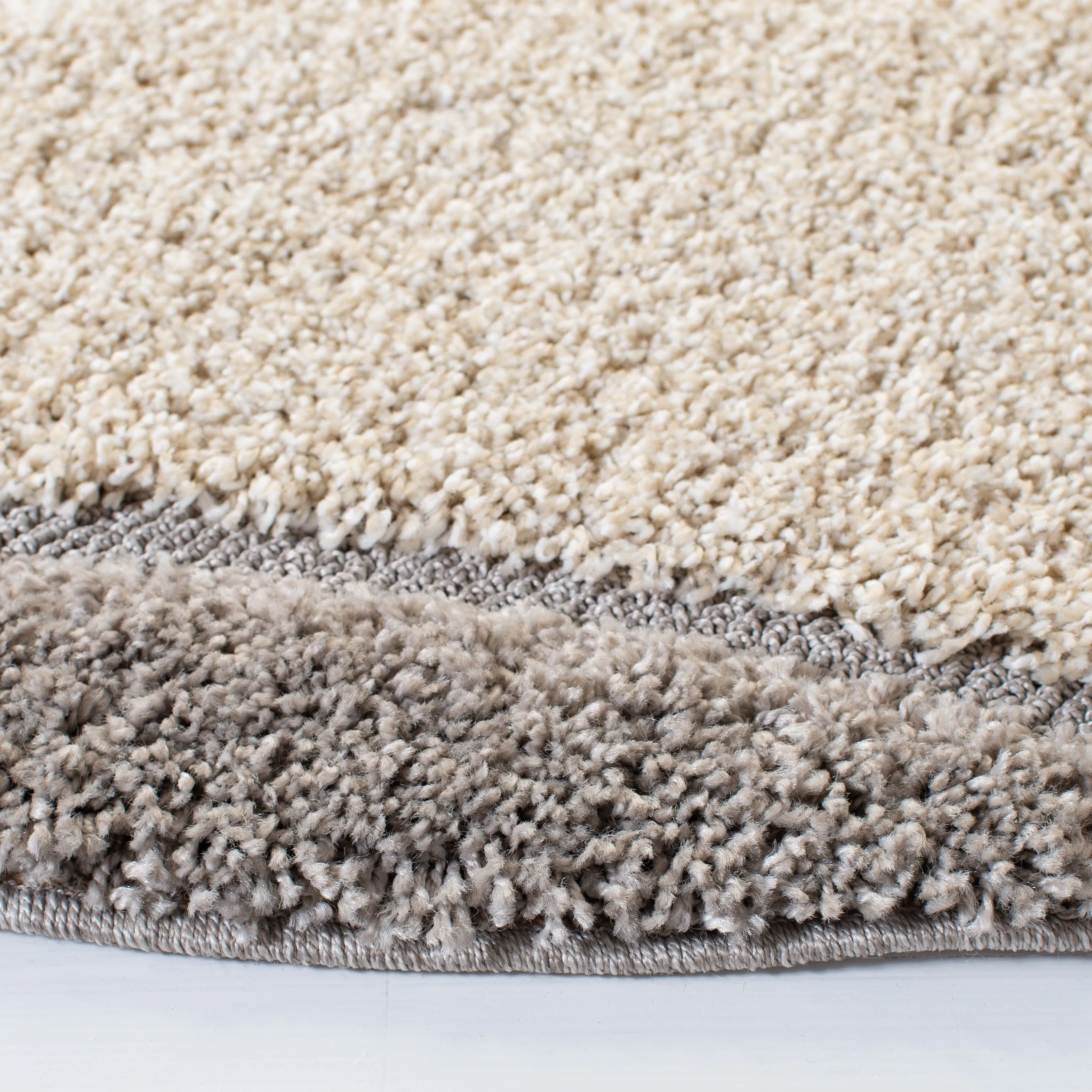 SAFAVIEH Florida Shag Rositha Abstract 1.2-inch Thick Rug