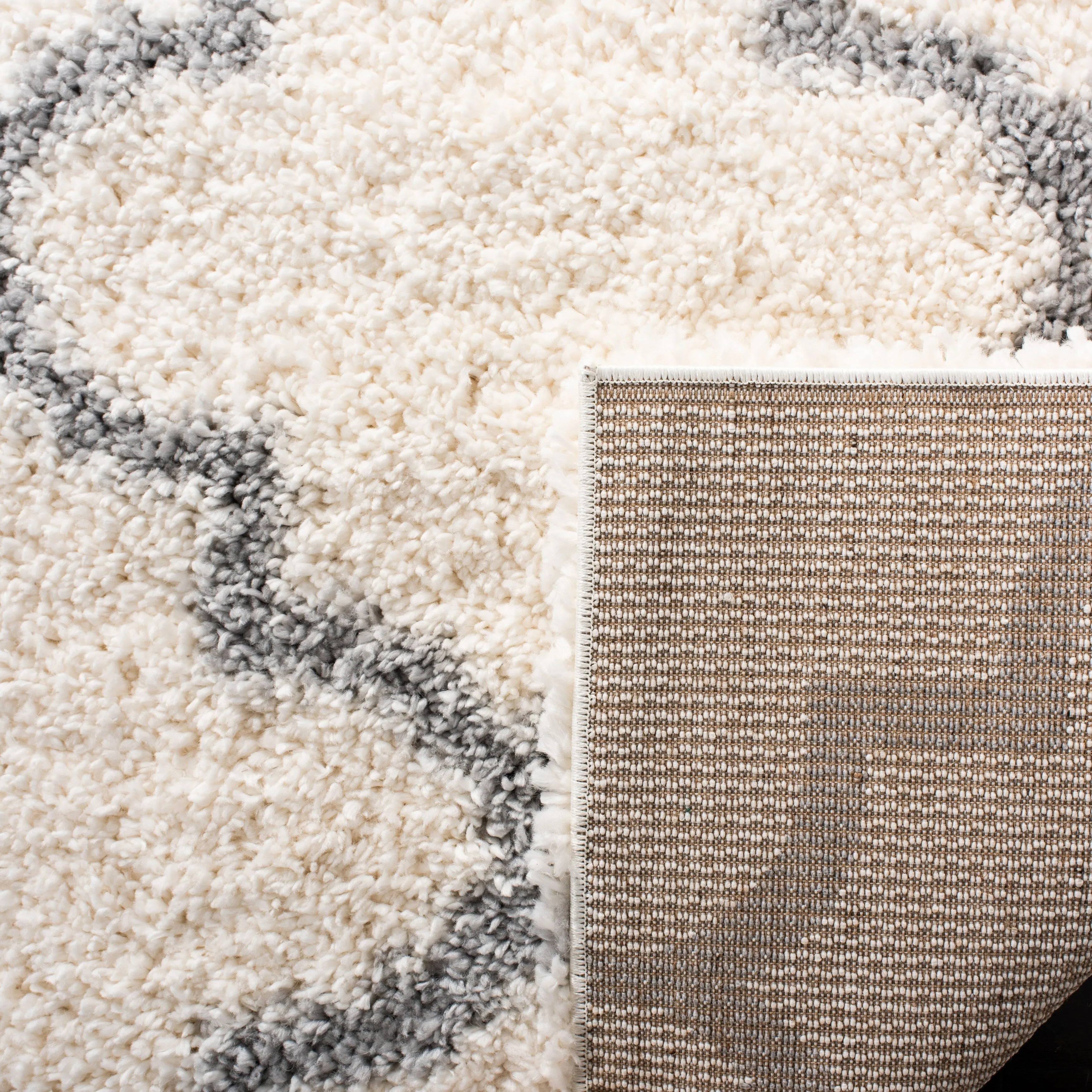 SAFAVIEH Fontana Shag Evor Trellis 2-inch Thick Rug