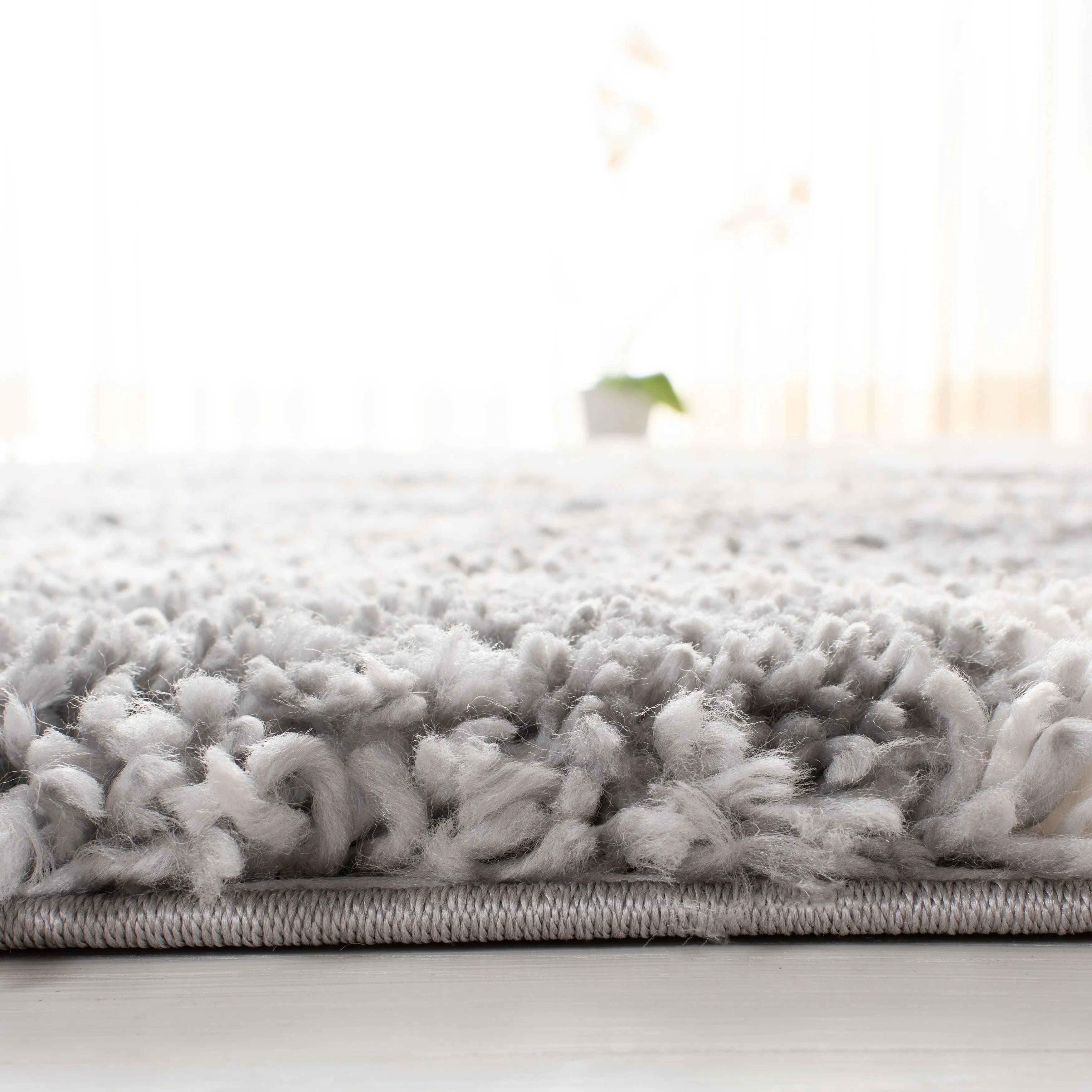 SAFAVIEH Fontana Shag Evor Trellis 2-inch Thick Rug