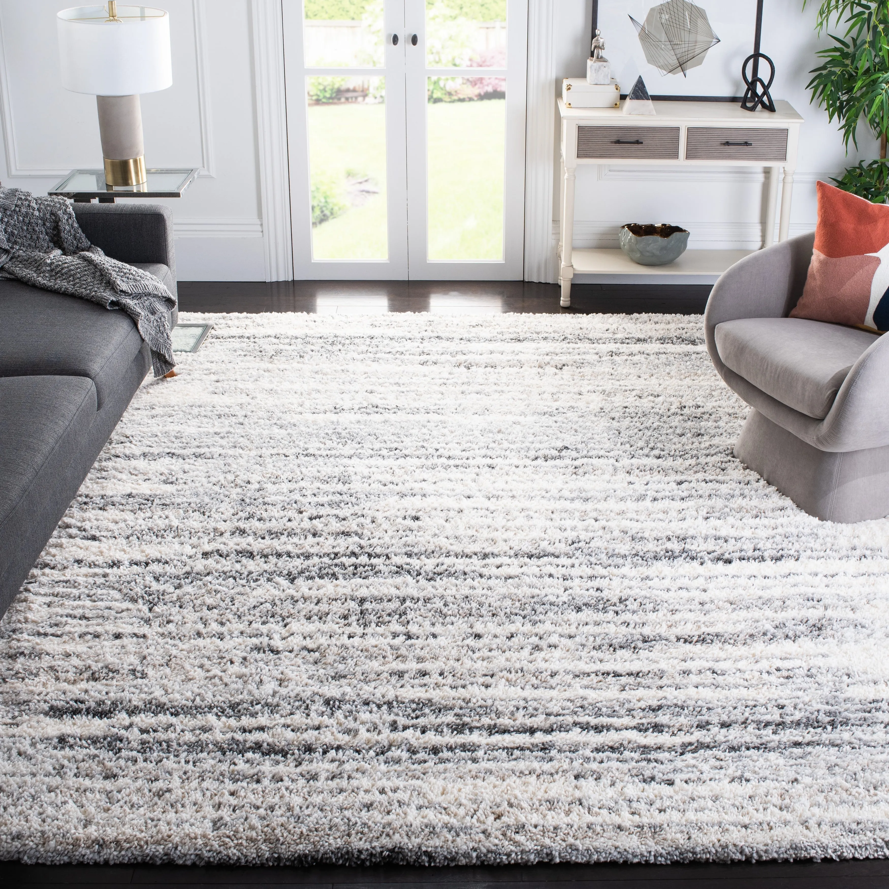 SAFAVIEH Fontana Shag Fatema Modern Abstract 2-inch Thick Rug