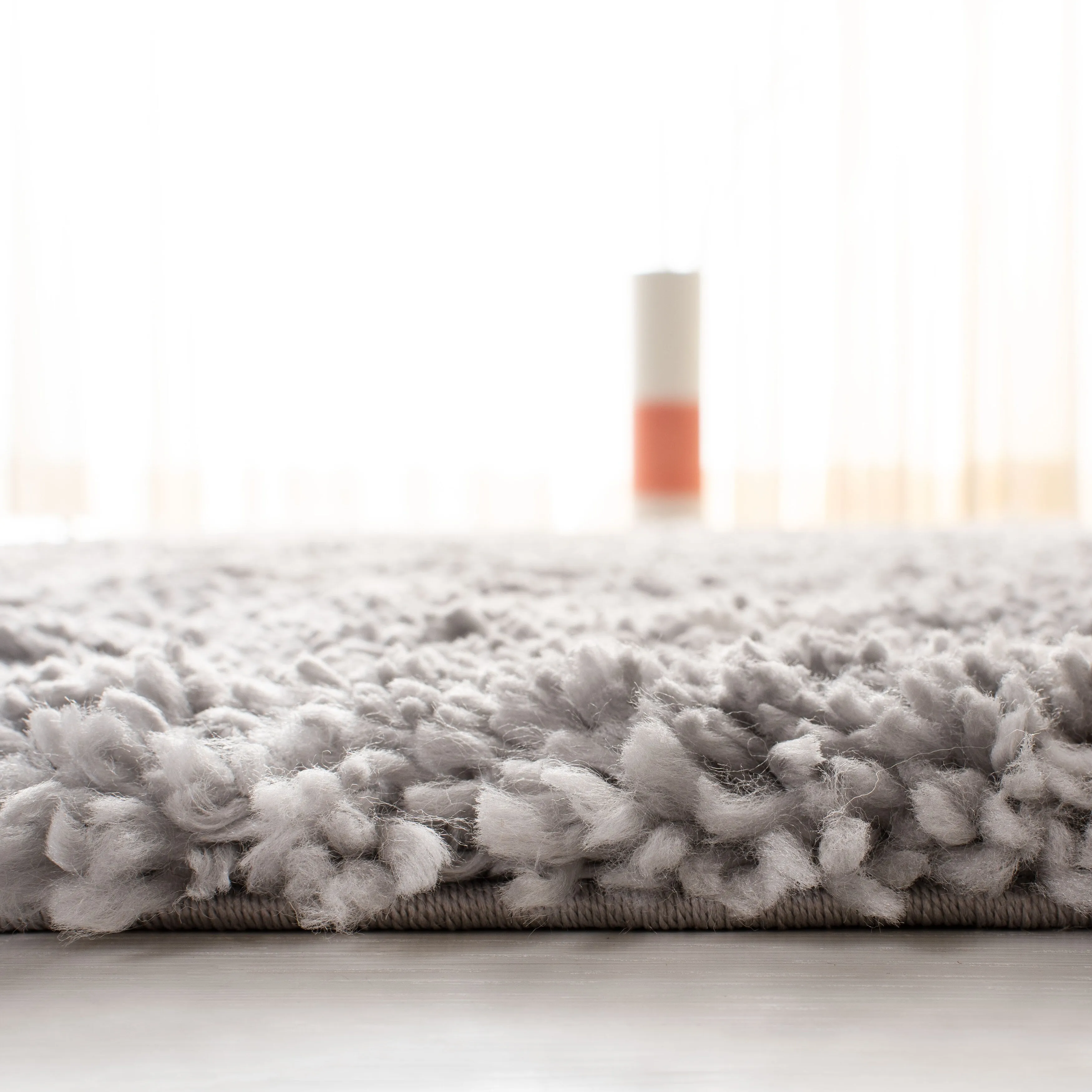 SAFAVIEH Fontana Shag Gabriela Trellis 2-inch Thick Rug - Grey/Cream - 5' 3 x 7' 6