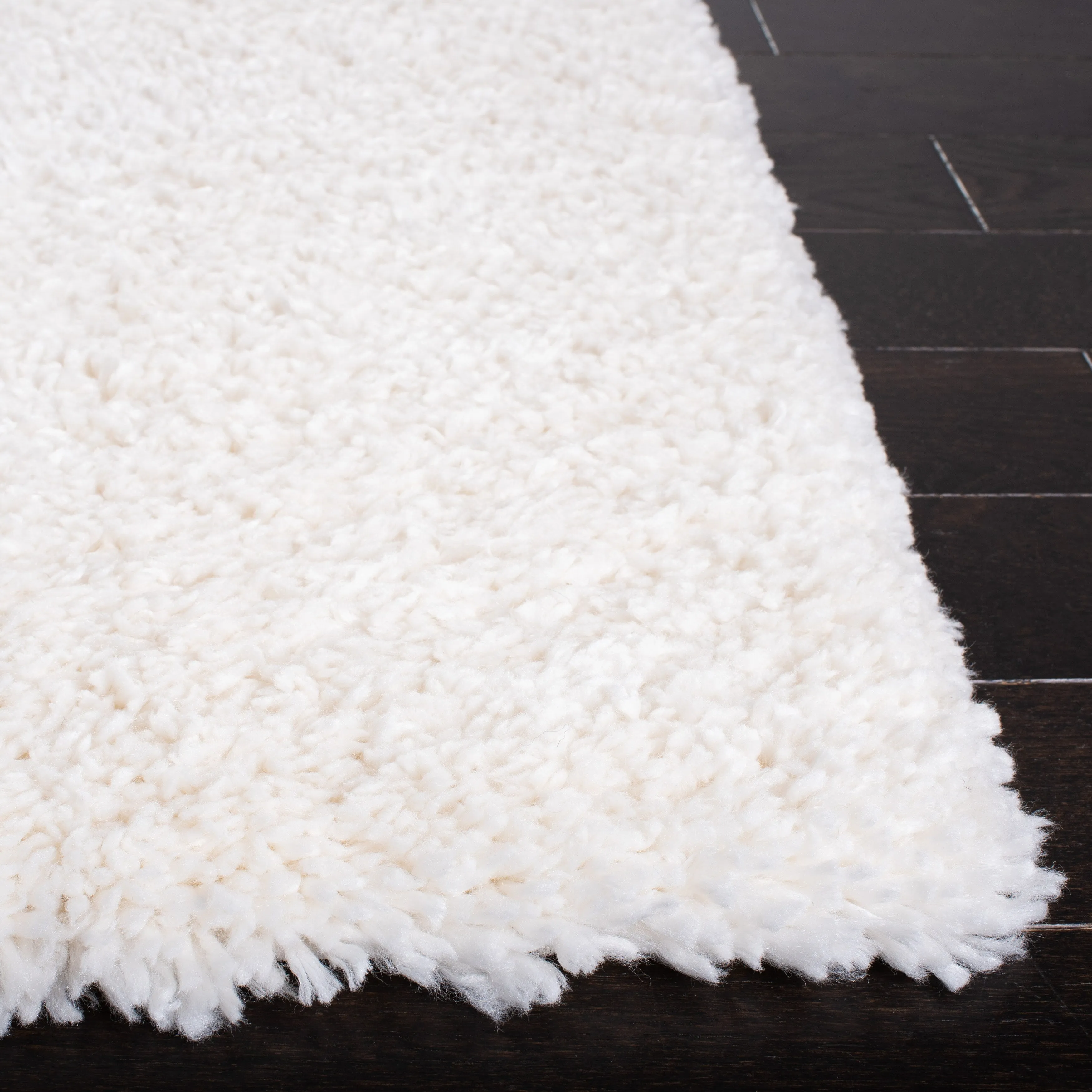 SAFAVIEH Fontana Shag Yaeko Modern Abstract 2-inch Thick Rug - Grey/Ivory - 5' 3 x 7' 6