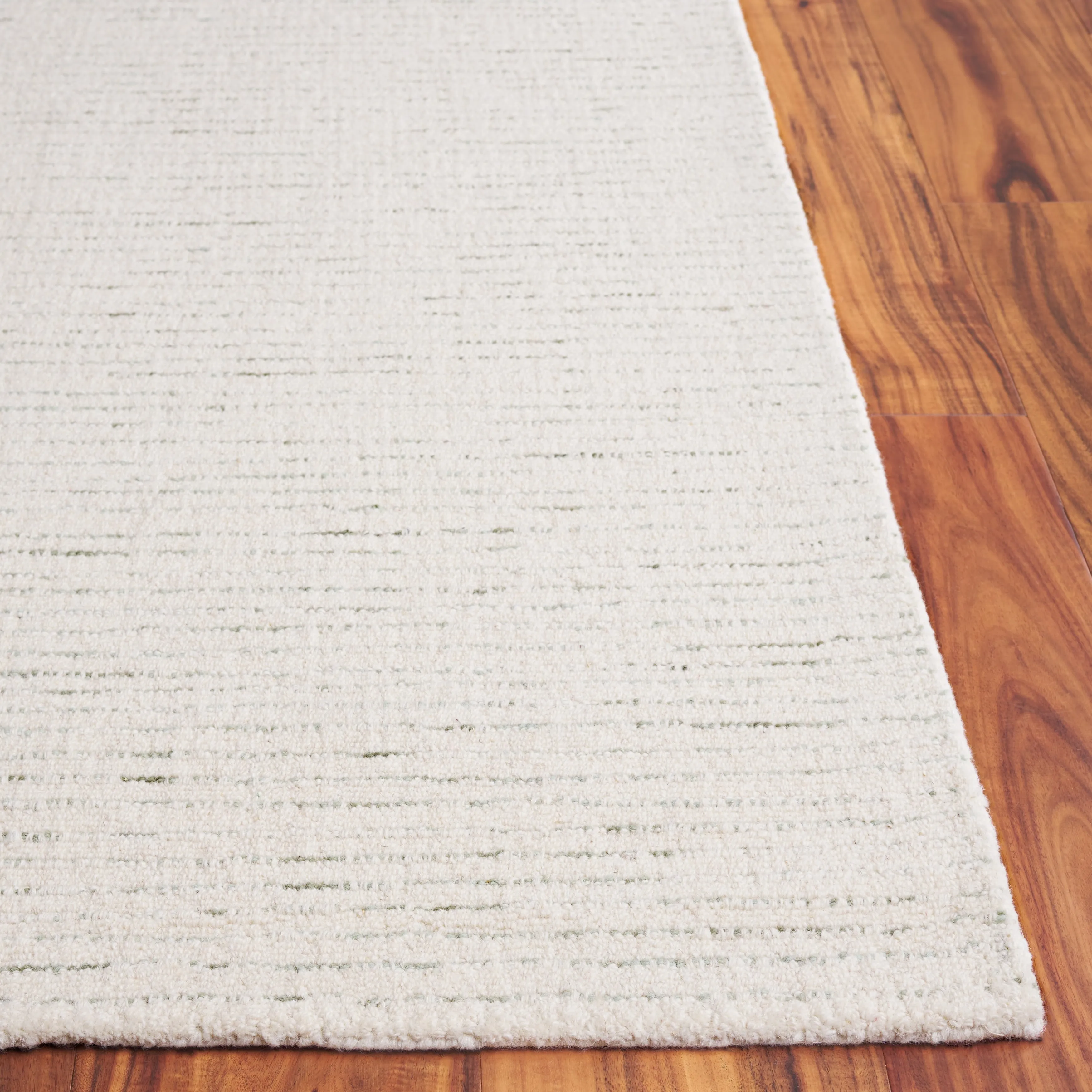 SAFAVIEH Handmade Abstract Asja Modern Wool Rug