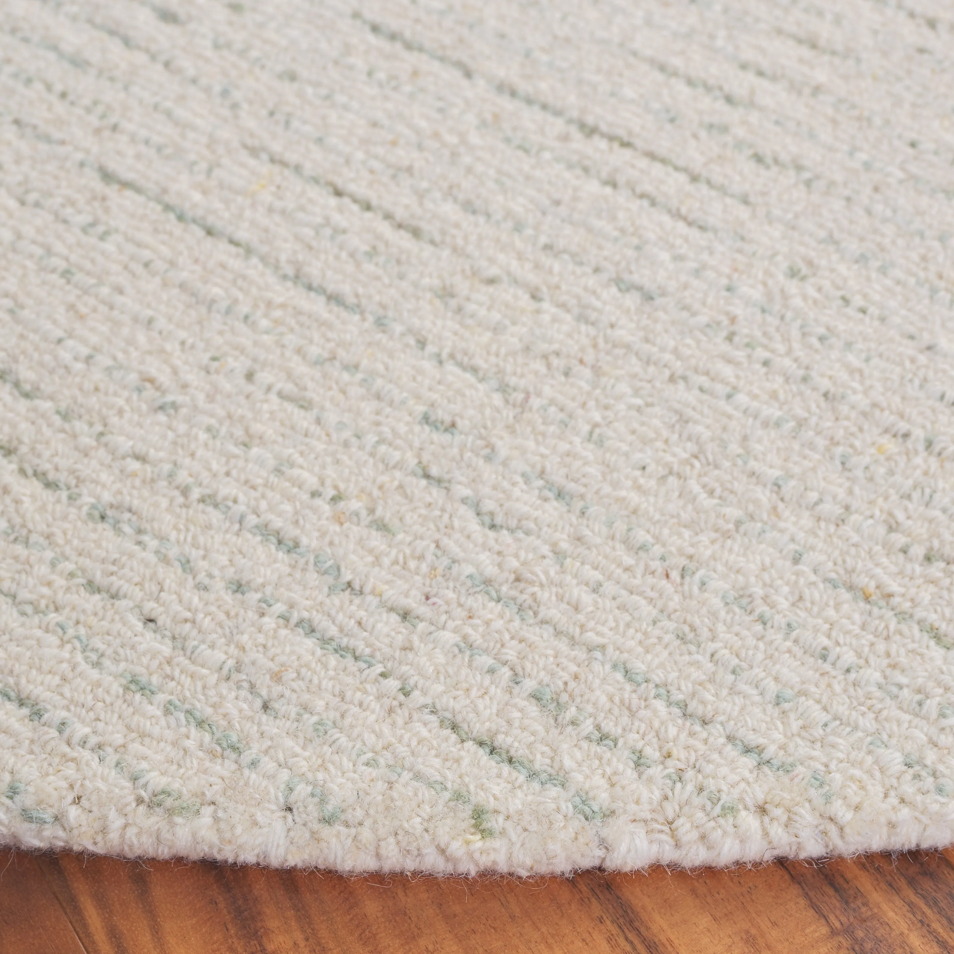 SAFAVIEH Handmade Abstract Asja Modern Wool Rug