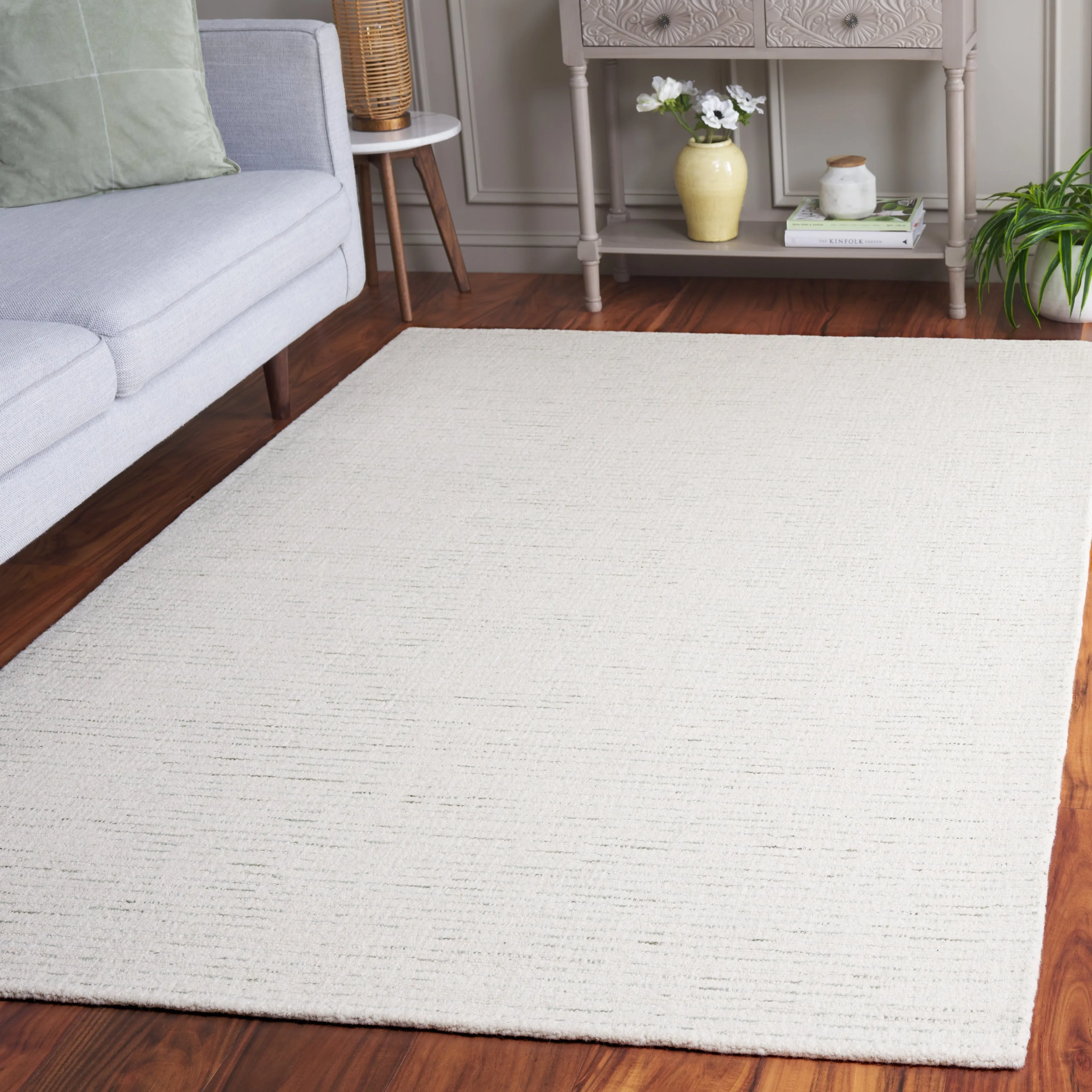 SAFAVIEH Handmade Abstract Asja Modern Wool Rug