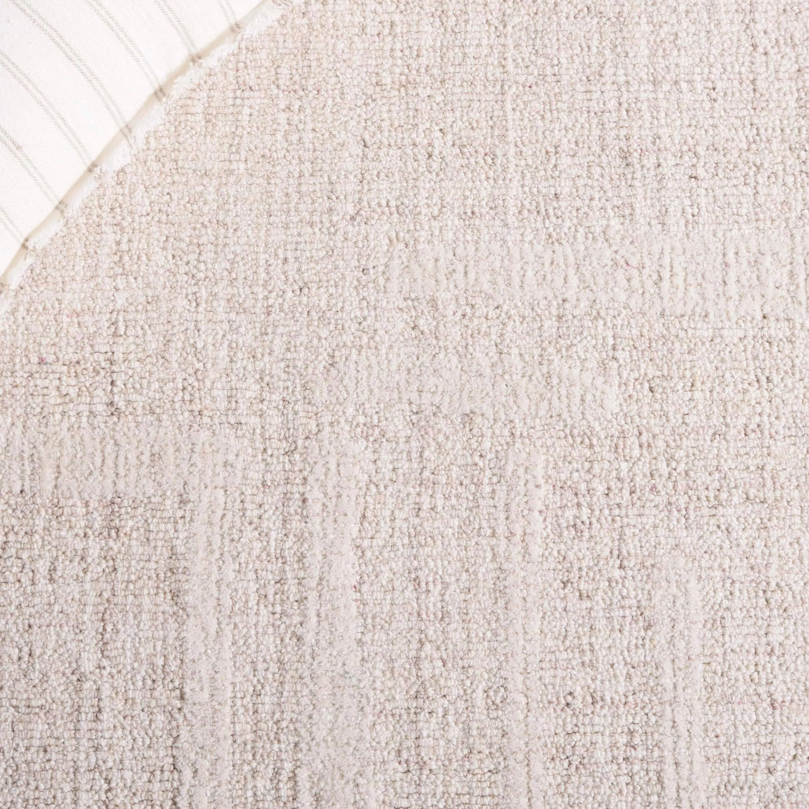 SAFAVIEH Handmade Abstract Bjargey Contemporary Wool Rug