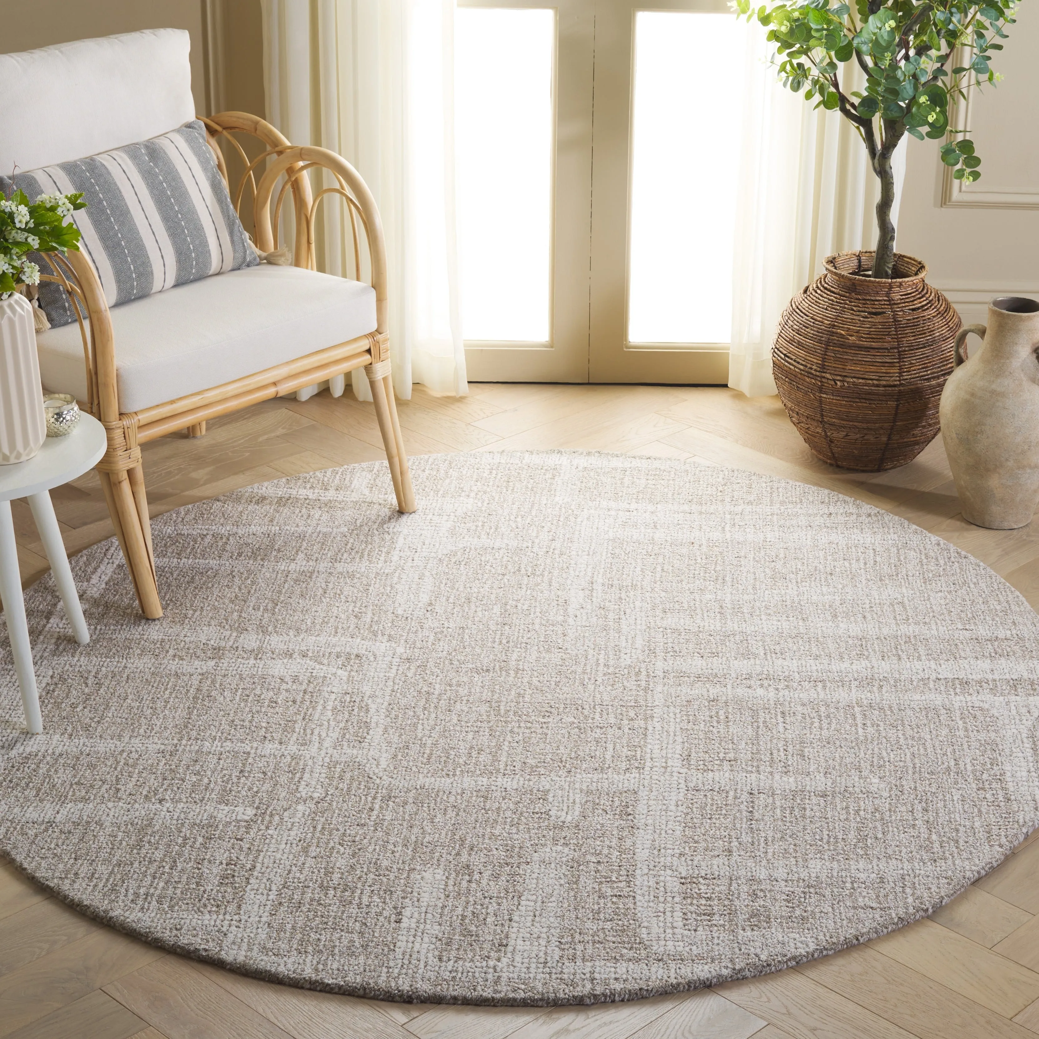 SAFAVIEH Handmade Abstract Bjargey Contemporary Wool Rug