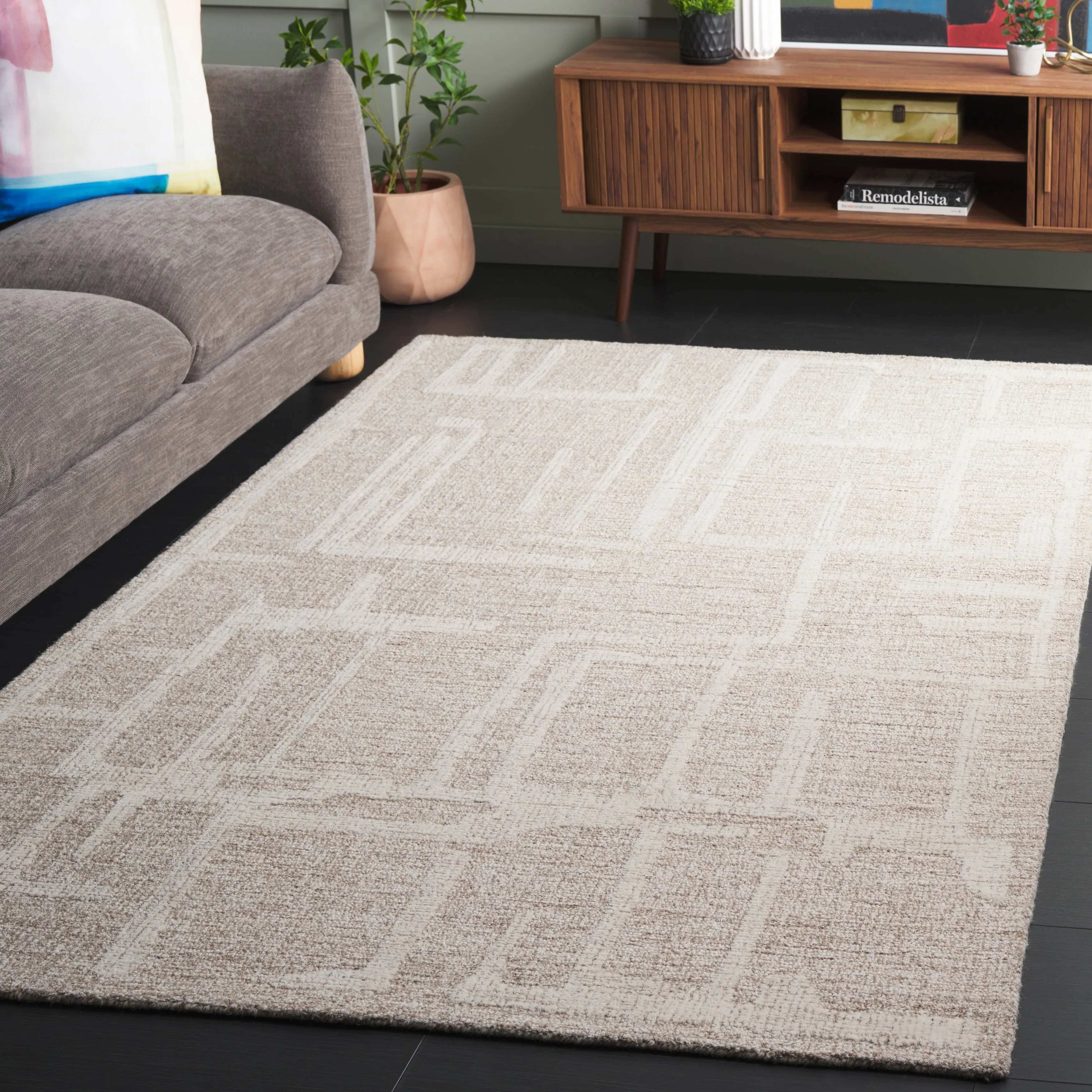 SAFAVIEH Handmade Abstract Bjargey Contemporary Wool Rug