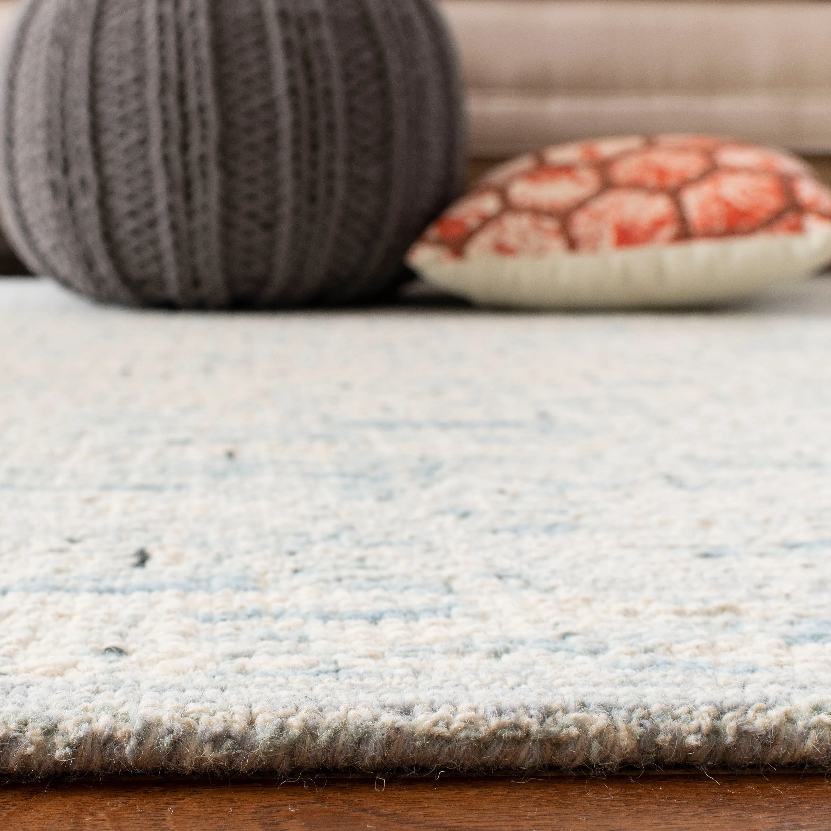 SAFAVIEH Handmade Abstract Kanan Modern Trellis Wool Area Rug