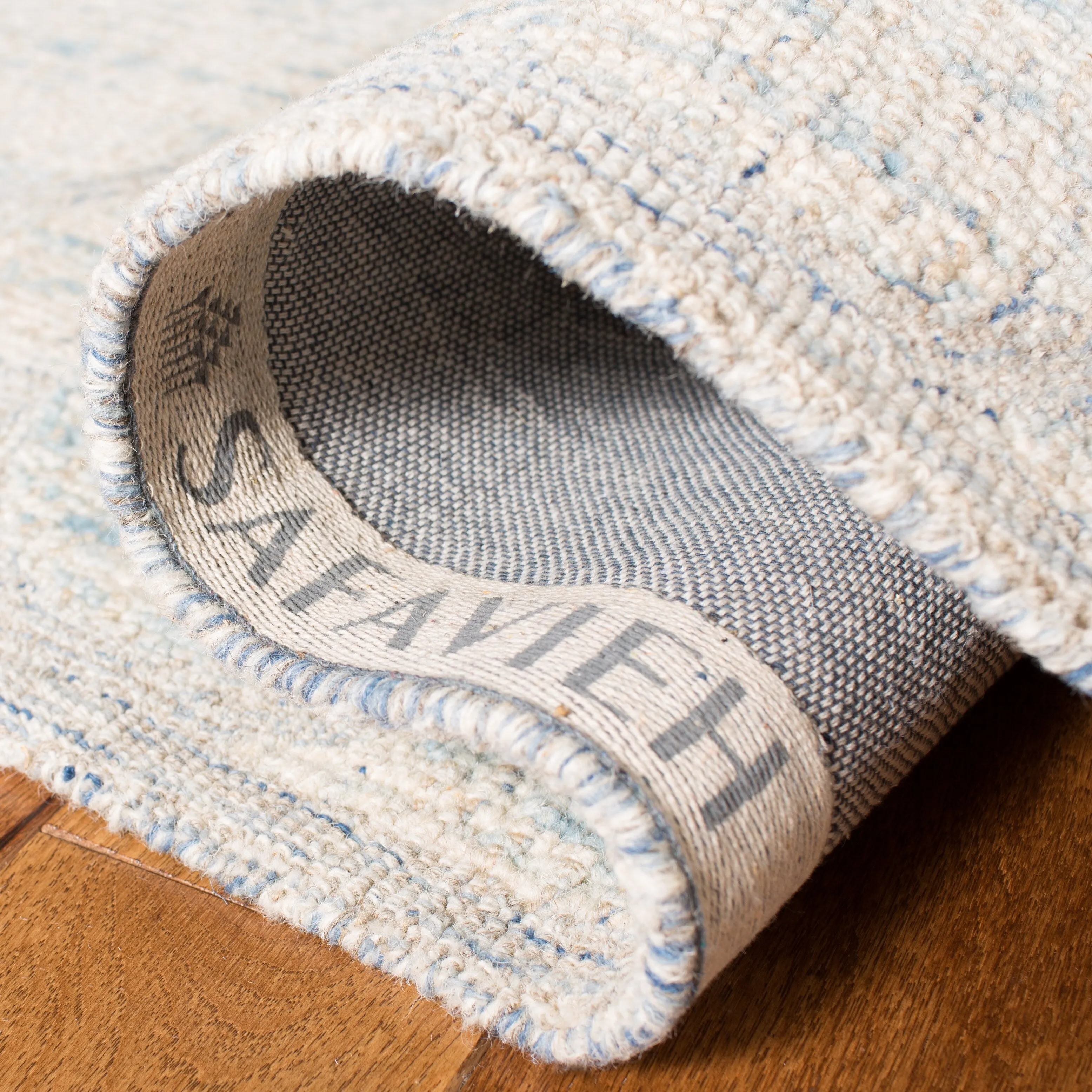 SAFAVIEH Handmade Abstract Kanan Modern Trellis Wool Area Rug