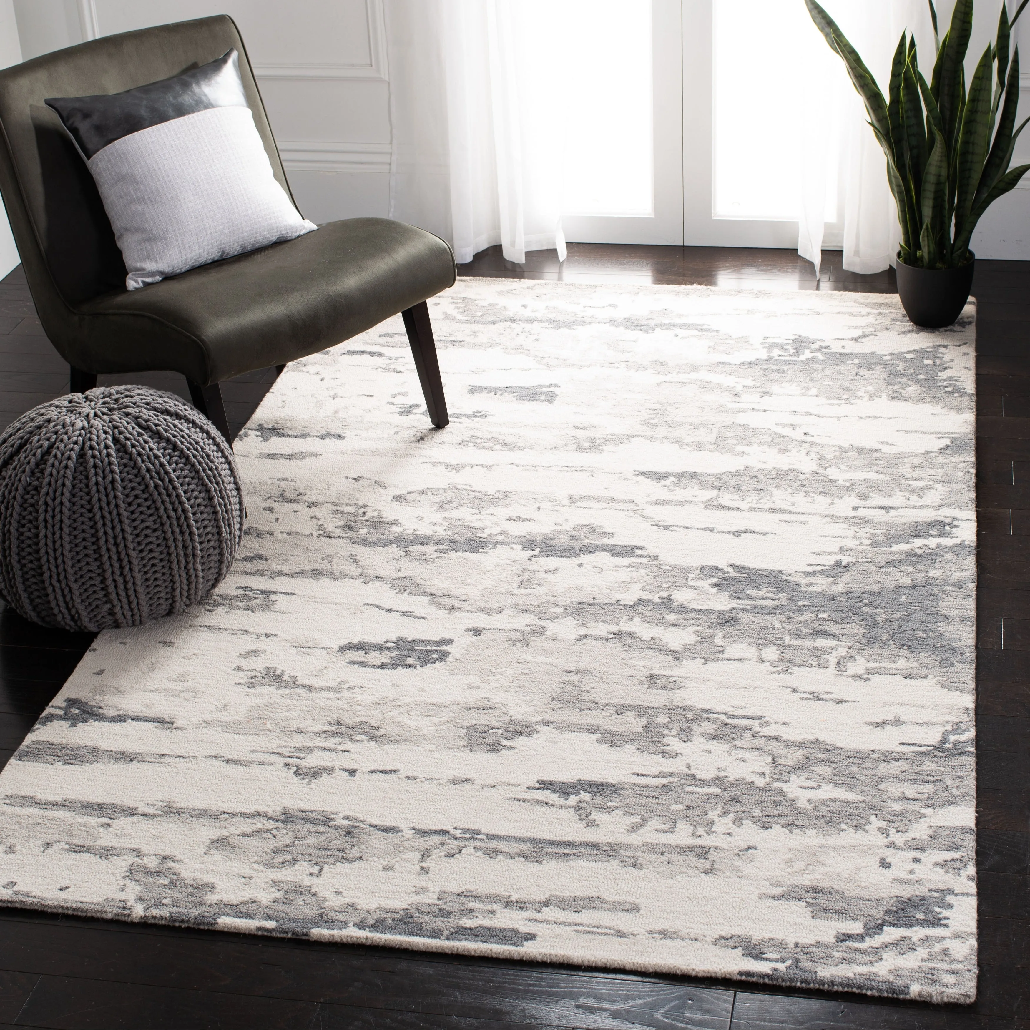 SAFAVIEH Handmade Abstract Kotoko Contemporary Wool Rug