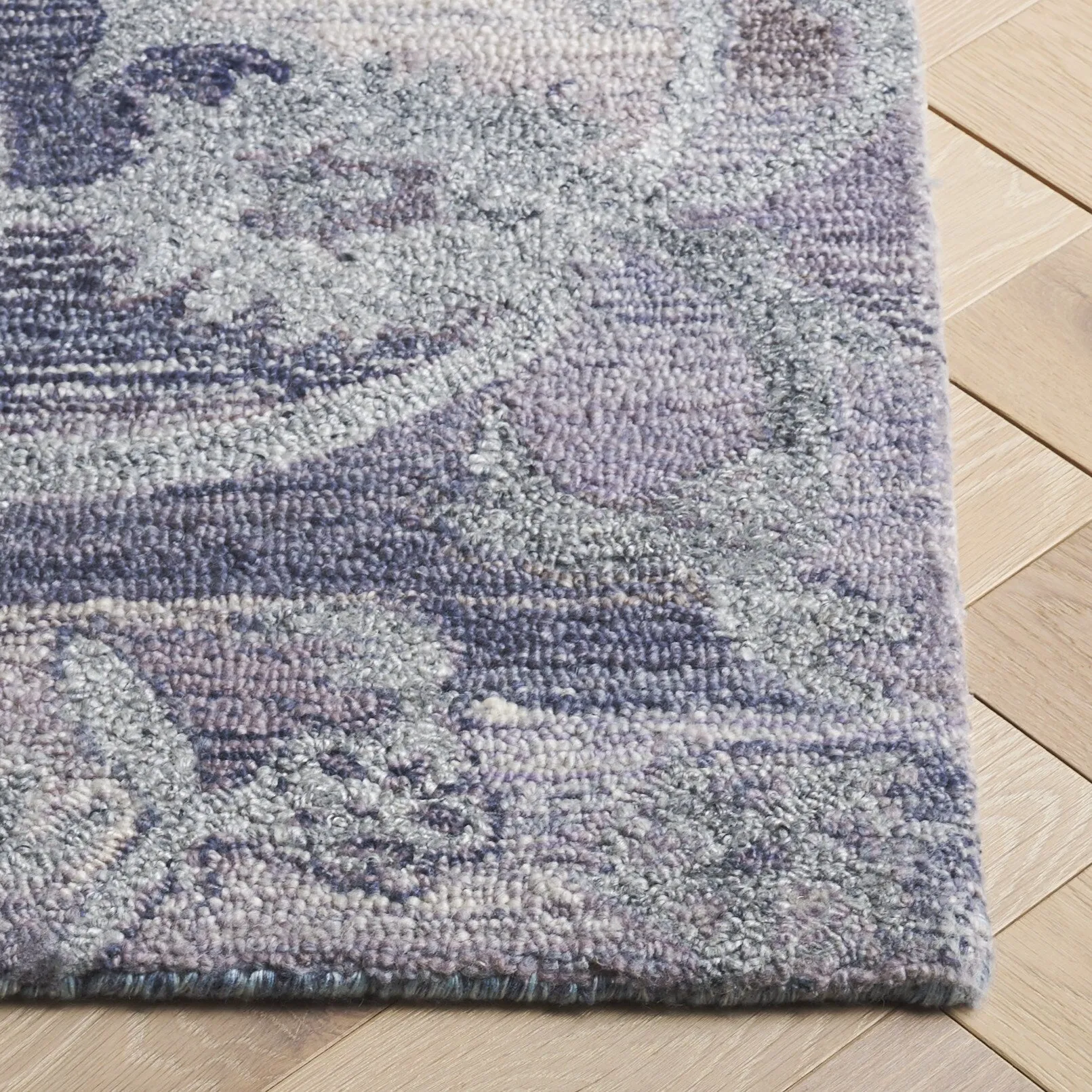 SAFAVIEH Handmade Anatolia Liilia Rug