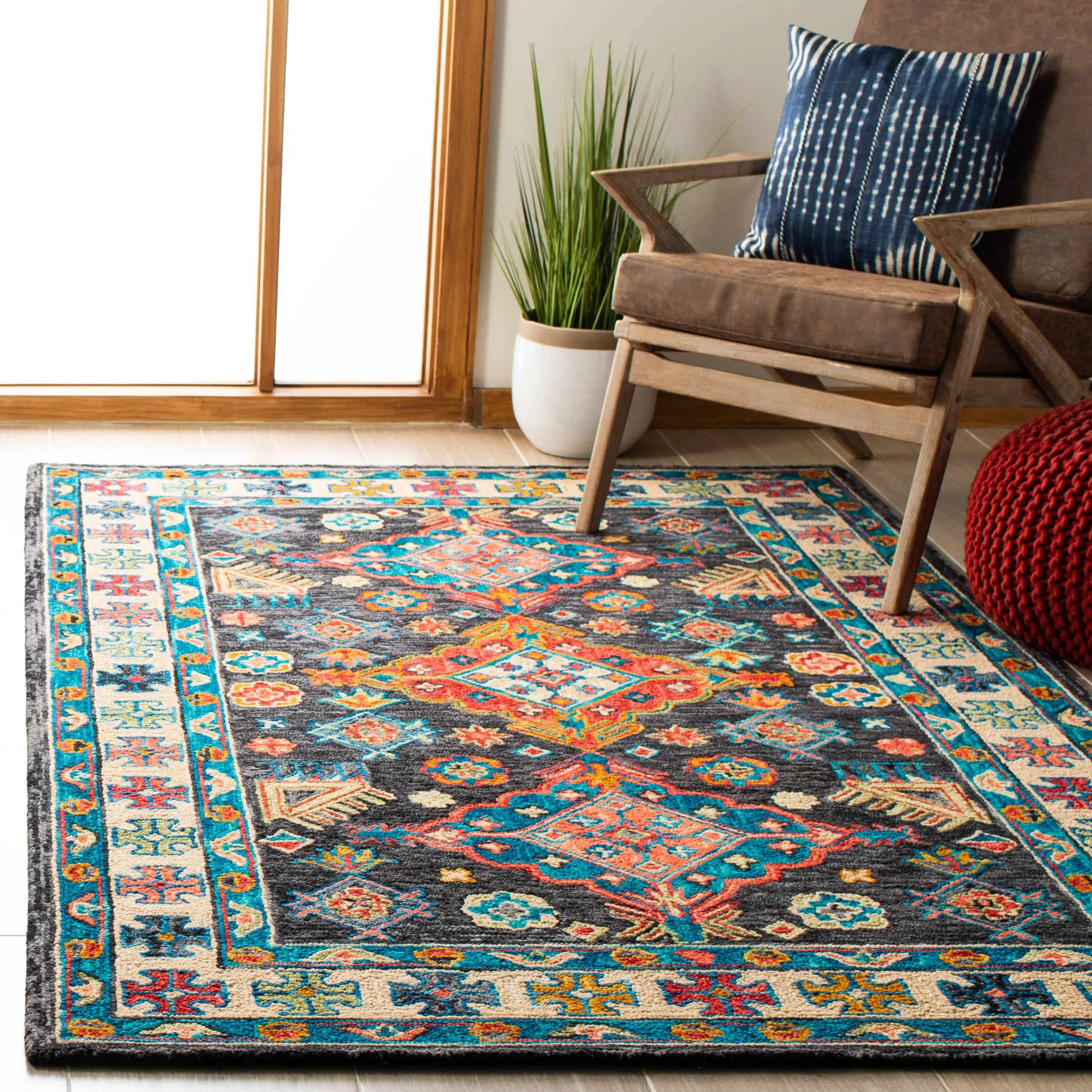 SAFAVIEH Handmade Aspen Sigurora Bohemian Wool Rug