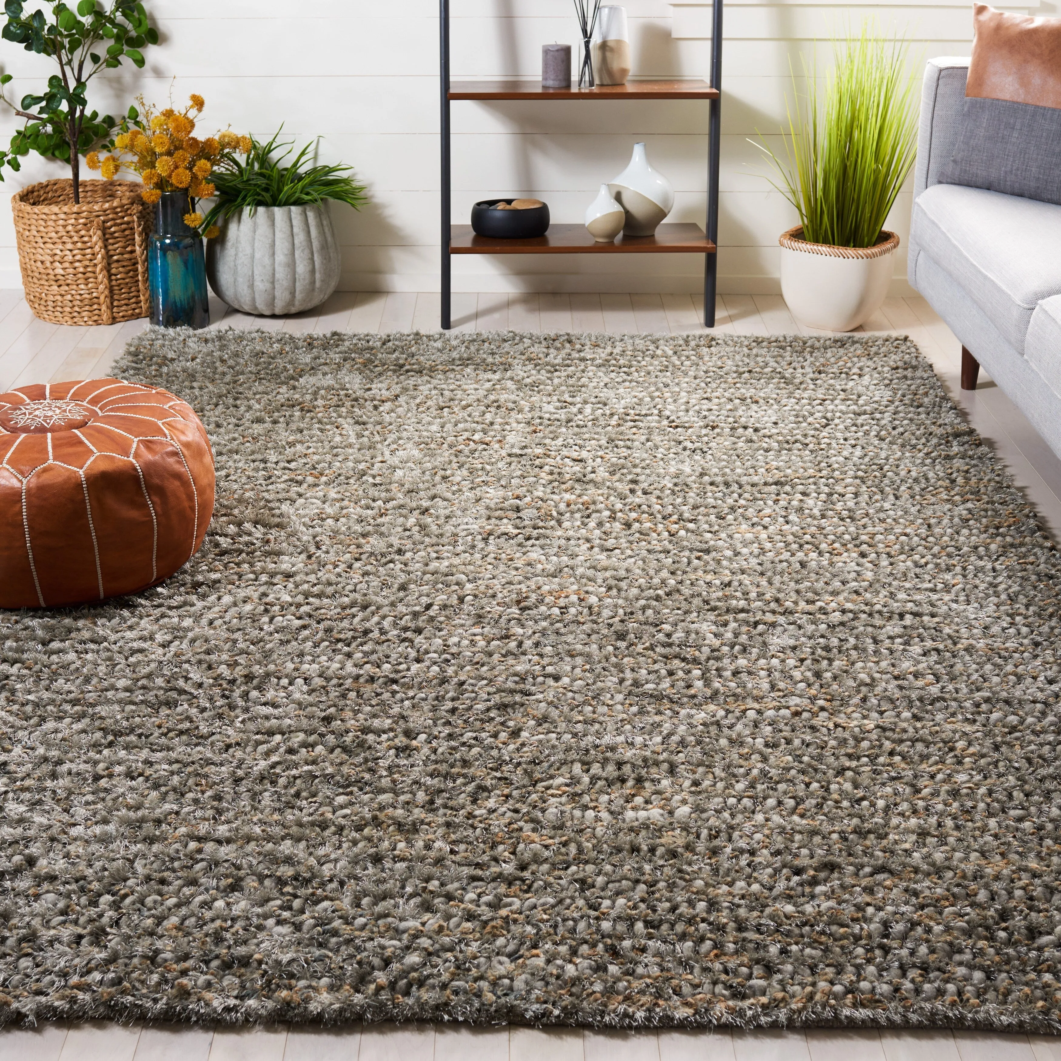 SAFAVIEH Handmade Aspen Symone Ashton Solid Wool Rug