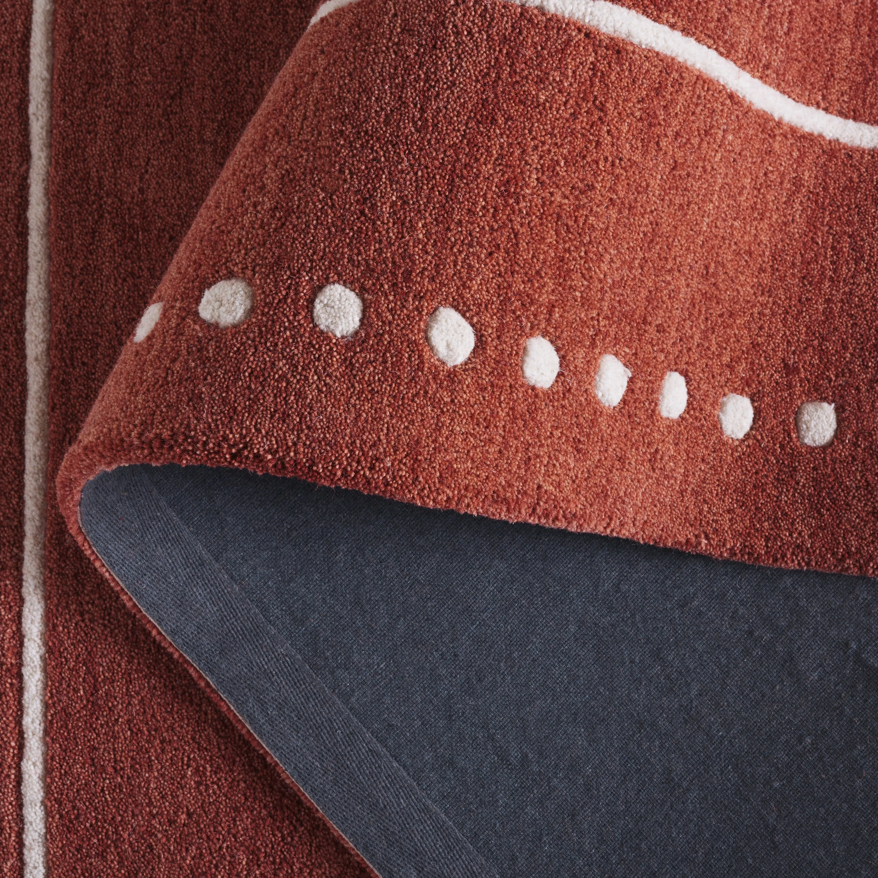 SAFAVIEH Handmade Bella Mitana Dotted Border Wool Rug